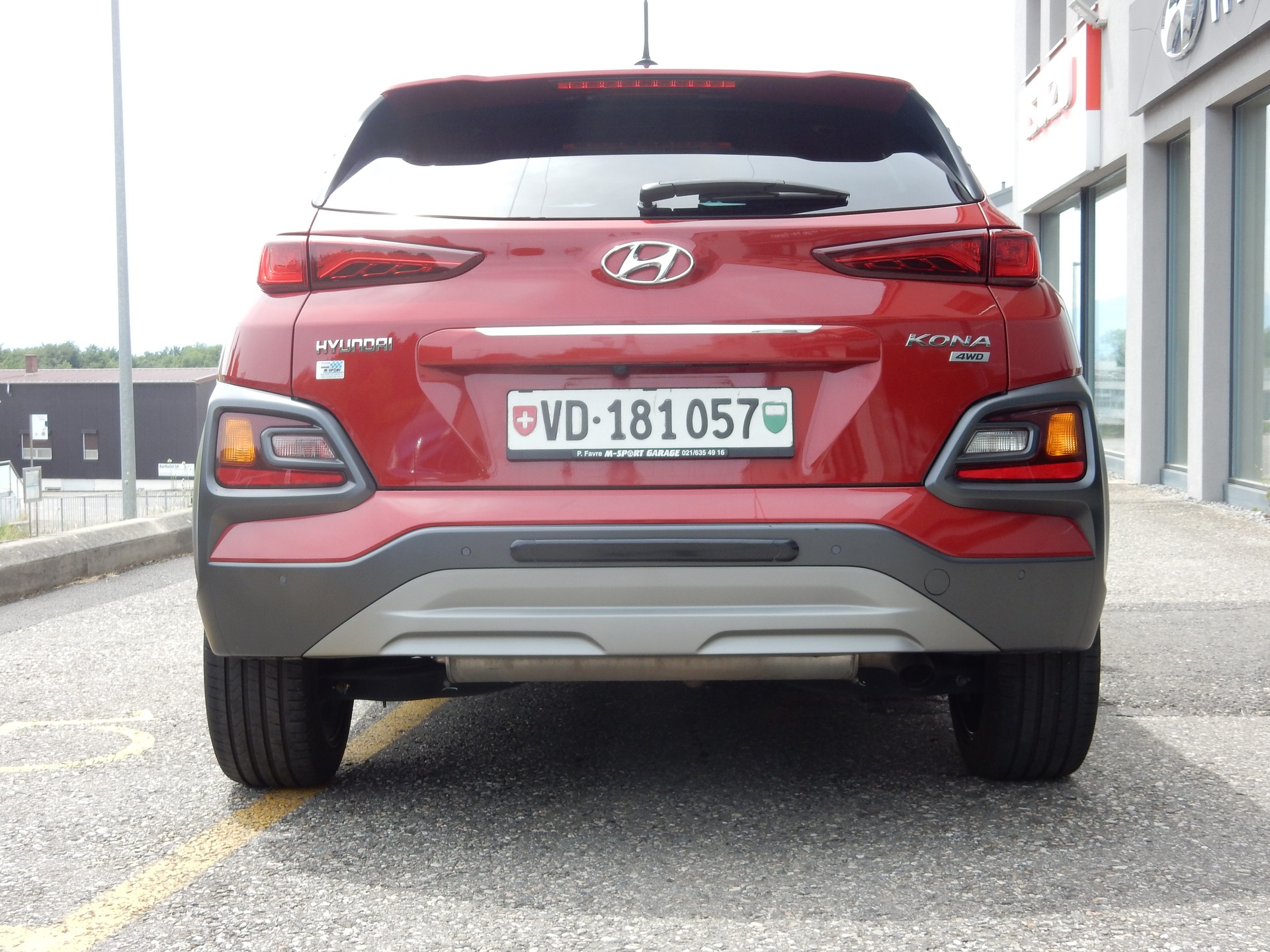 HYUNDAI Kona 1.6 T-GDi Launch Plus 4WD DCT-image-3