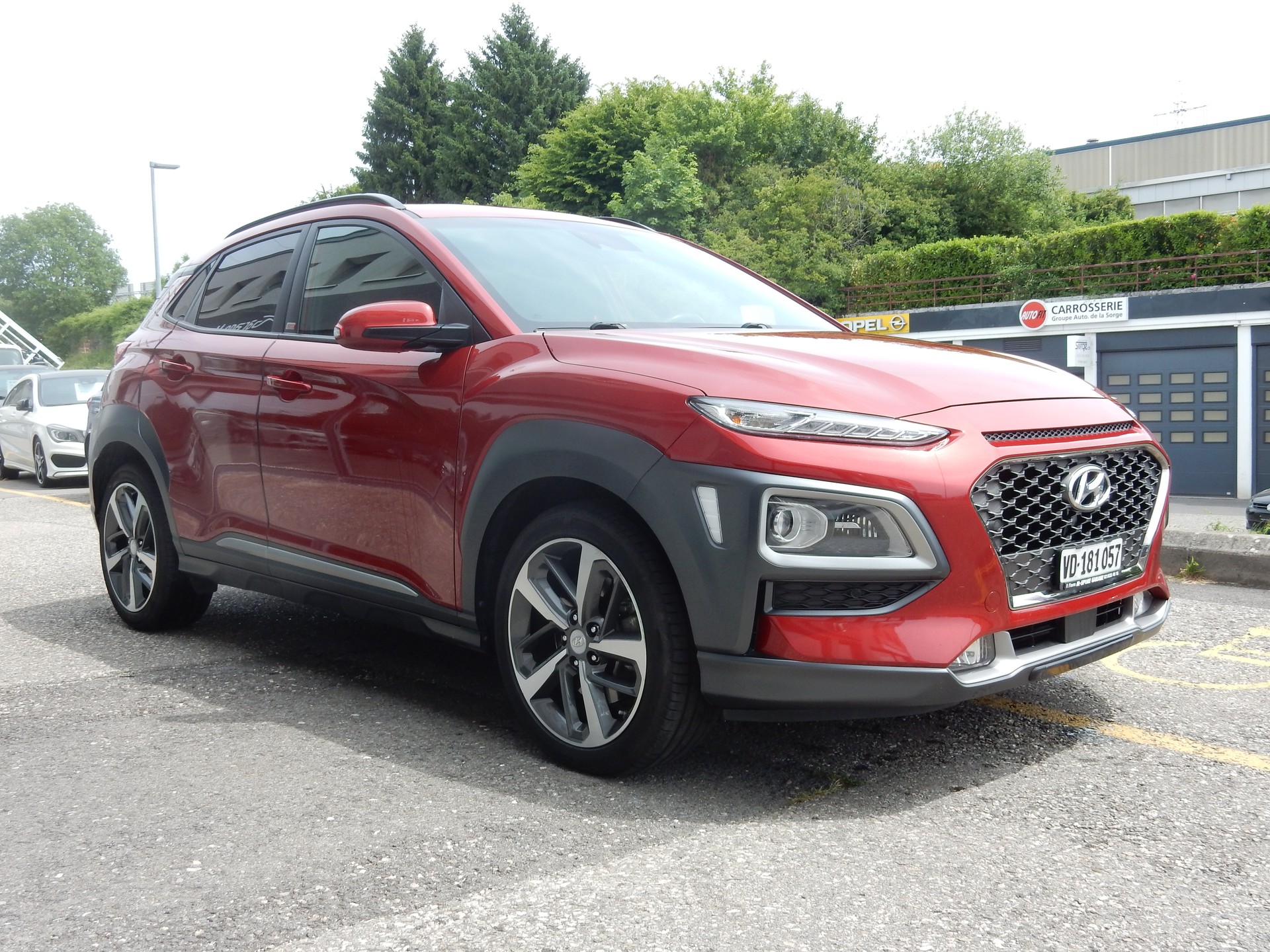 HYUNDAI Kona 1.6 T-GDi Launch Plus 4WD DCT-image-1