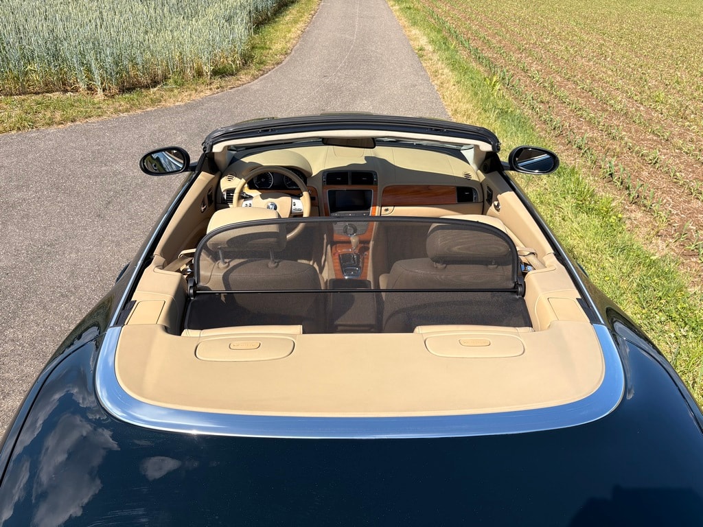 JAGUAR XK Convertible 4.2 V8-image-14