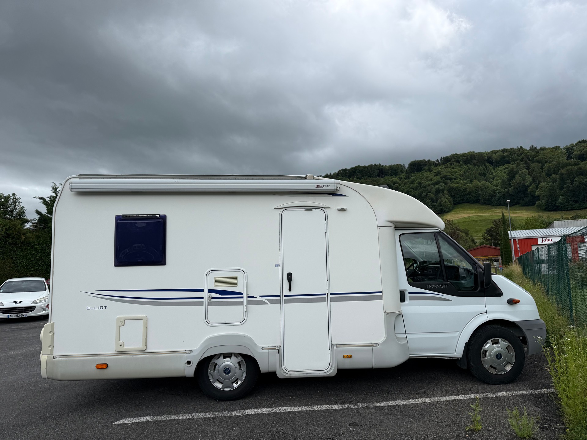 FORD Transit-image-1