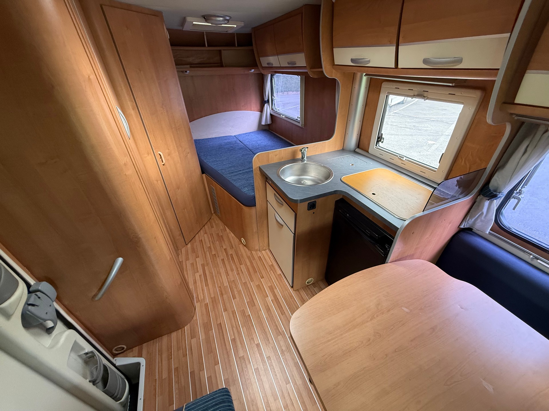 FORD Transit-image-3