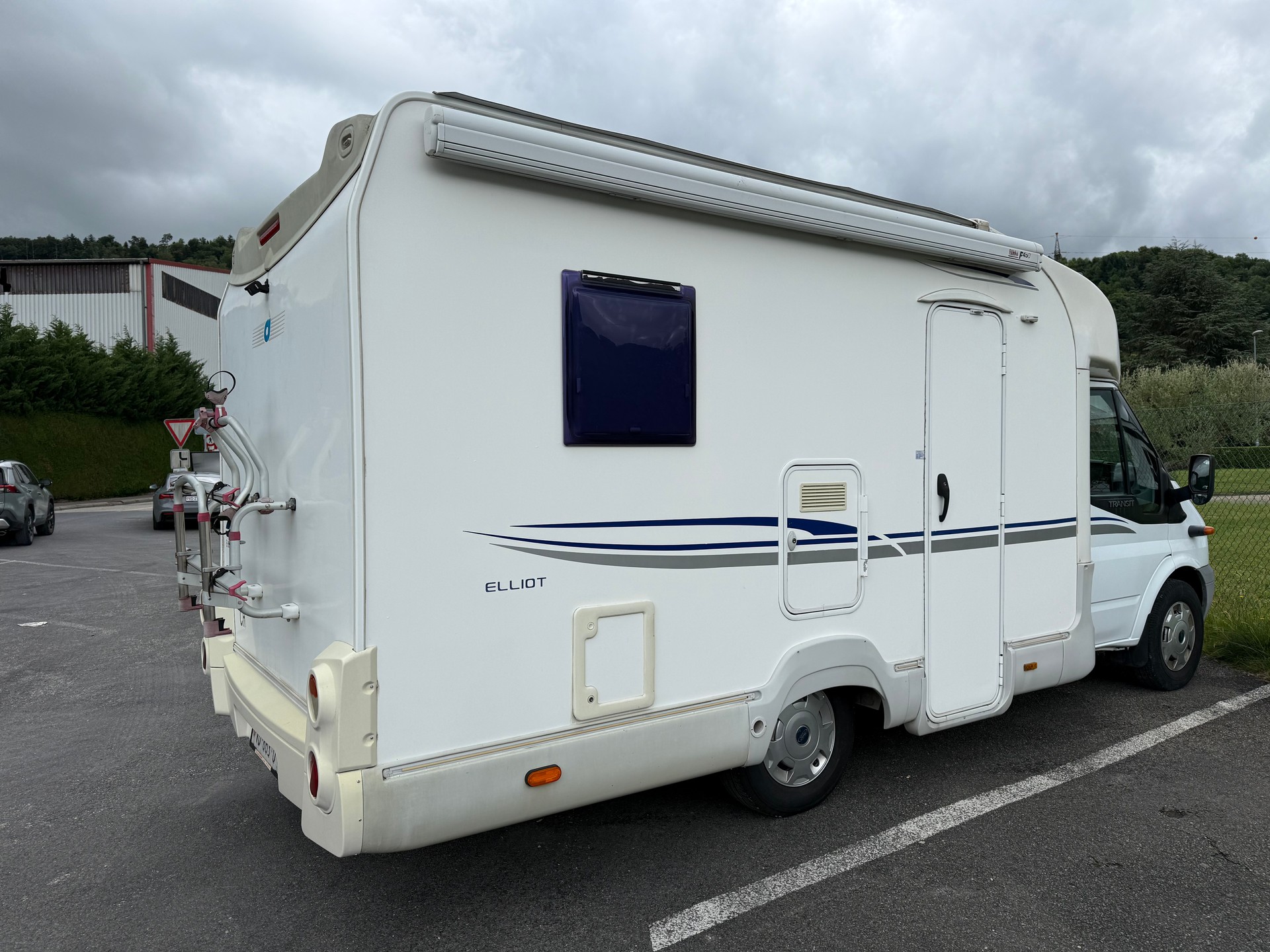 FORD Transit-image-2