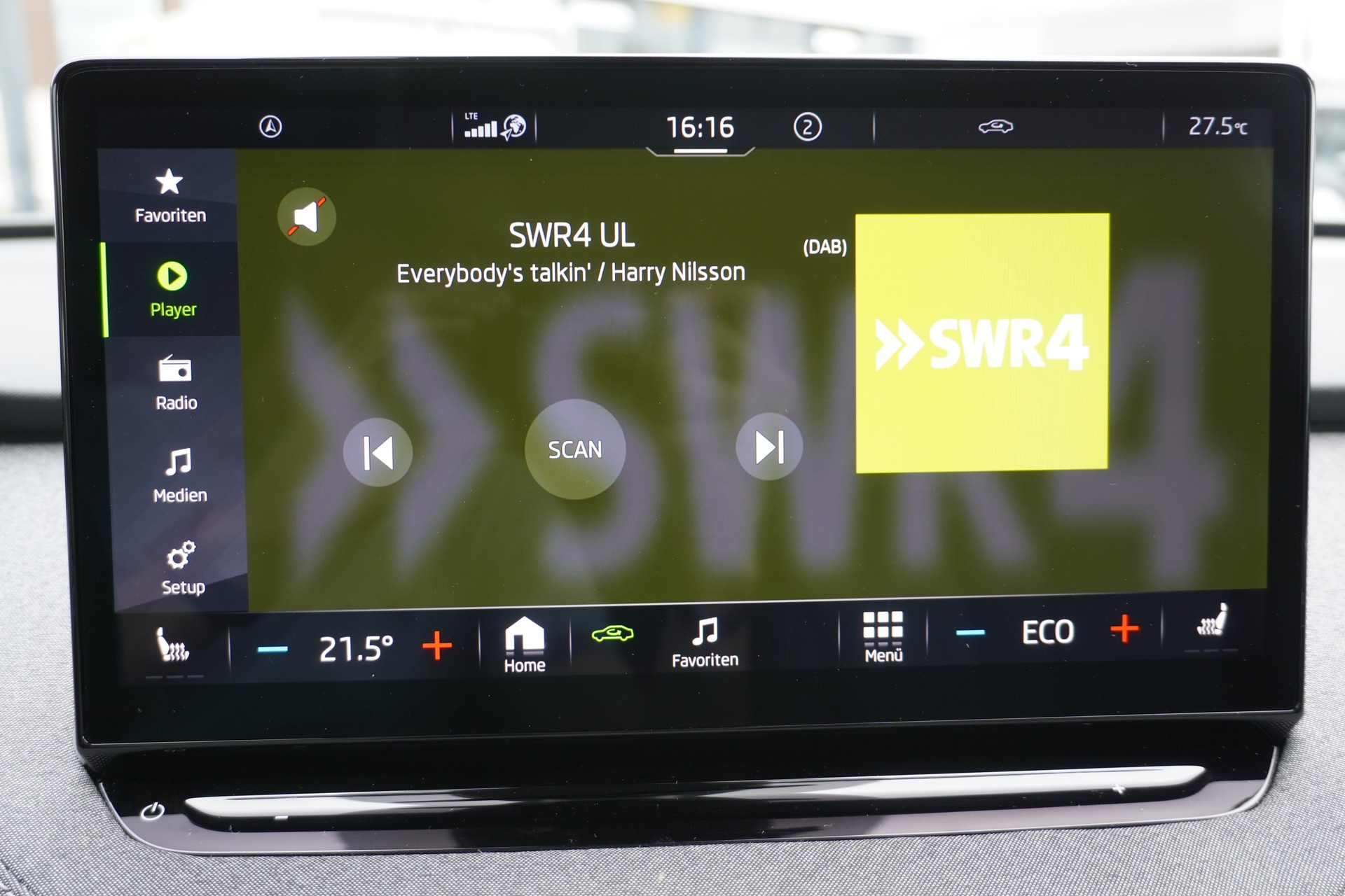 SKODA Enyaq iV 60-image-23