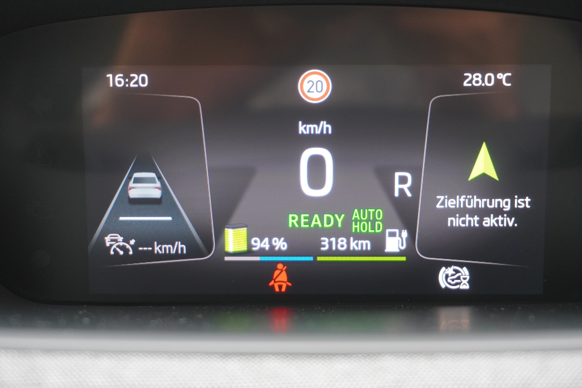 SKODA Enyaq iV 60-image-34