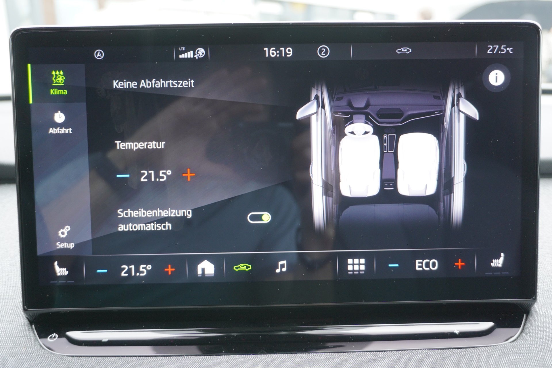 SKODA Enyaq iV 60-image-30