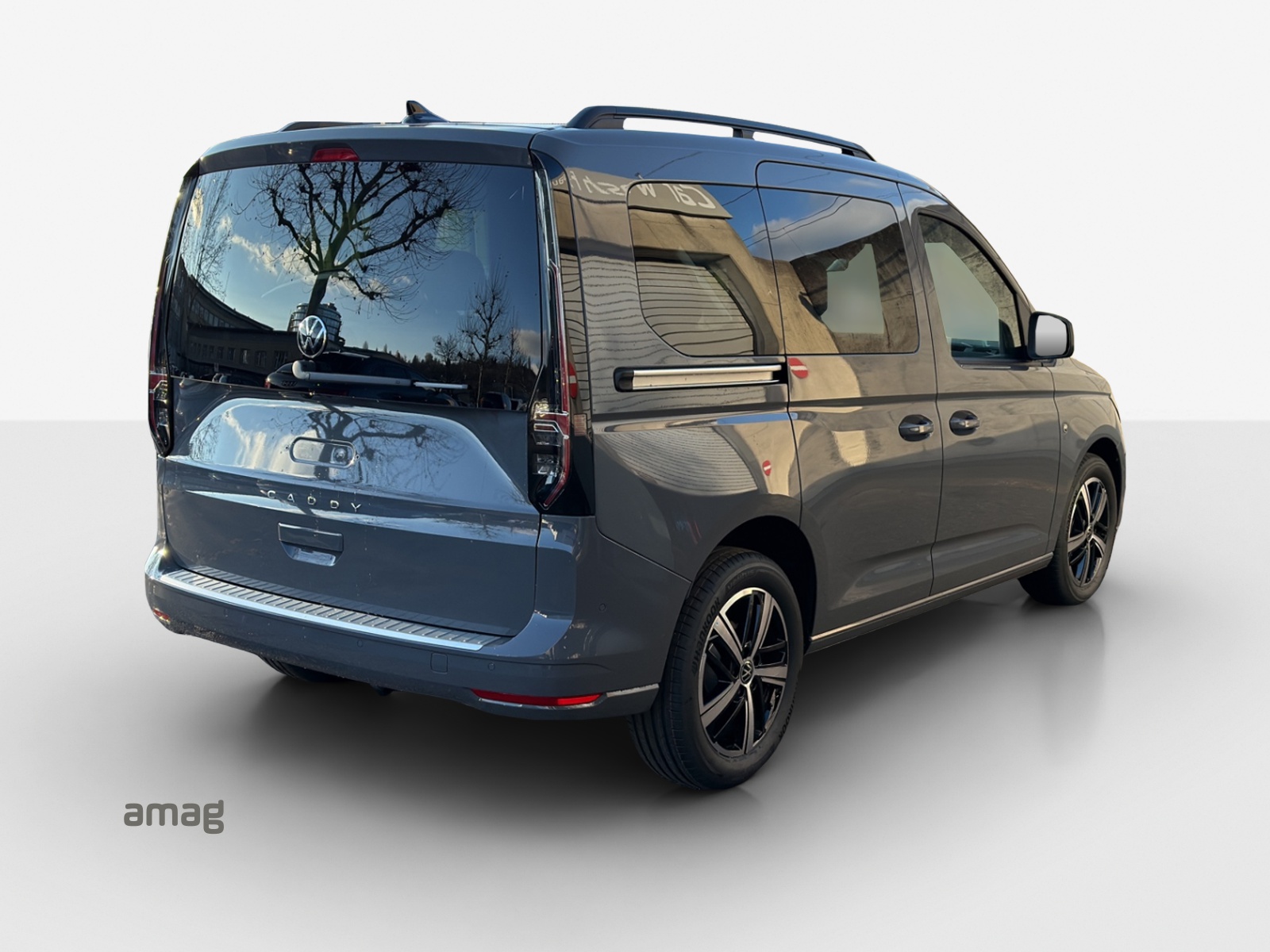 VW Caddy 2.0 TDI Liberty DSG-image-4