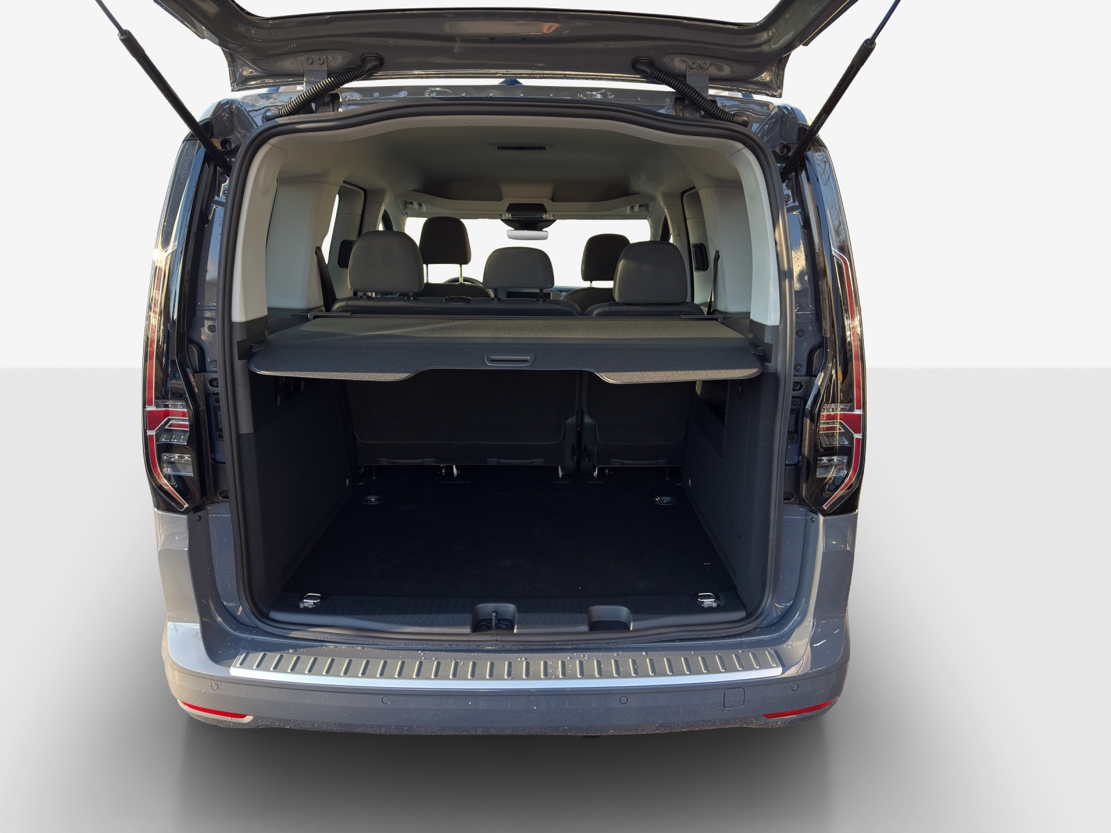 VW Caddy 2.0 TDI Liberty DSG-image-11