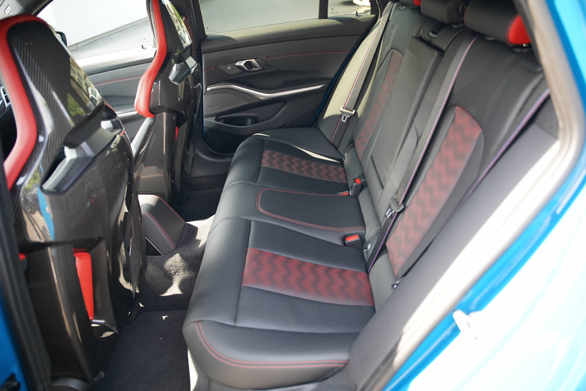 BMW M3 CS Touring xDrive Laguna Seca Blue-image-10