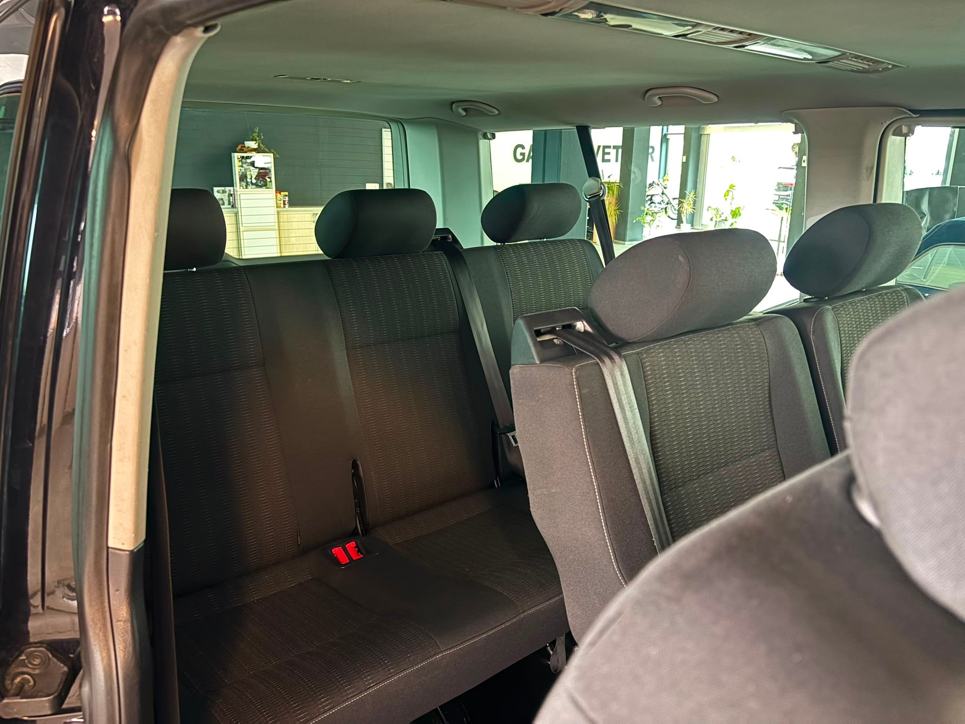 VW T6 2.0 TDI 4Motion DSG-image-10