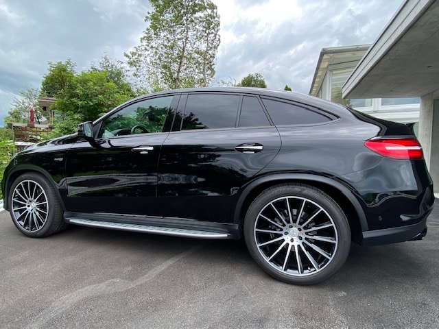 MERCEDES-BENZ GLE 43 AMG-image-1