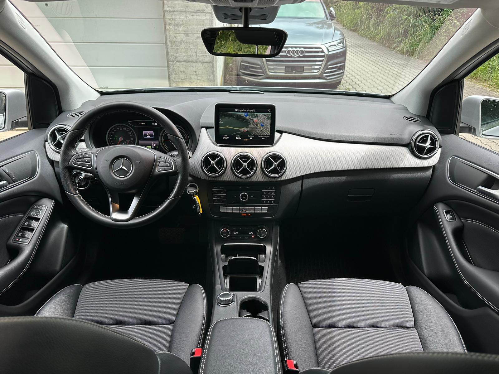 MERCEDES-BENZ B Electric Drive Urban-image-20