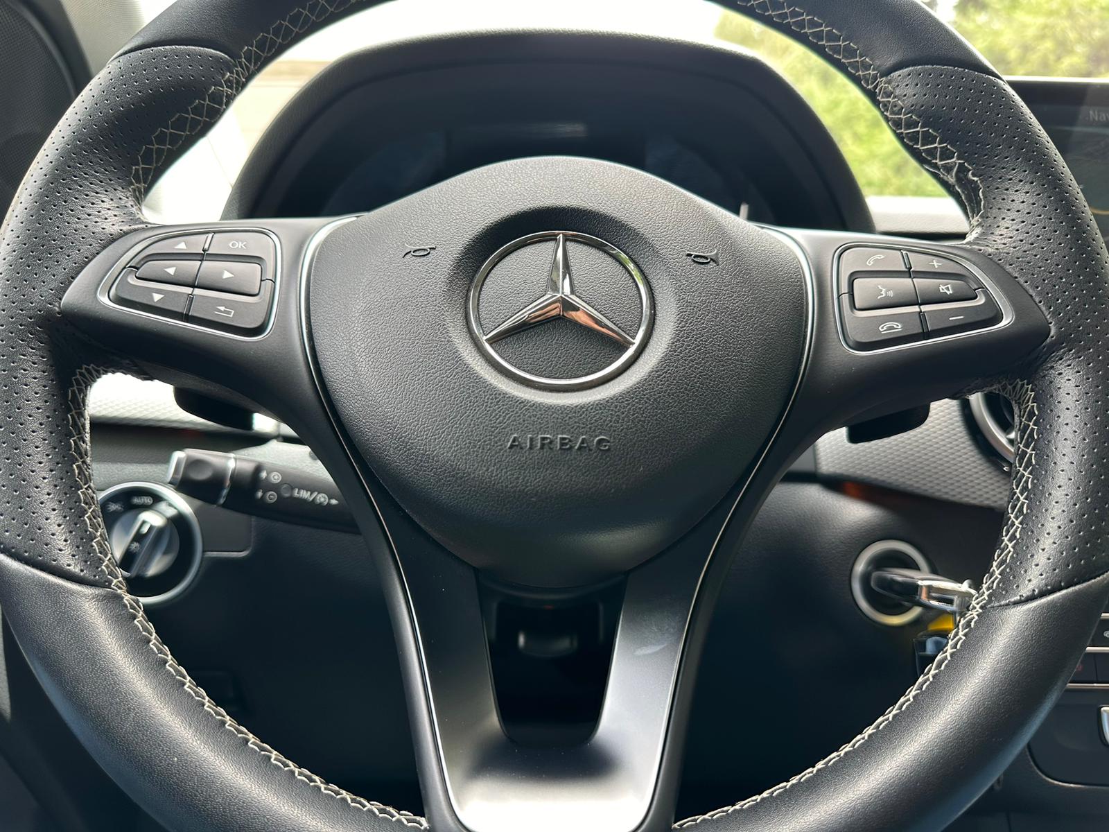 MERCEDES-BENZ B Electric Drive Urban-image-24