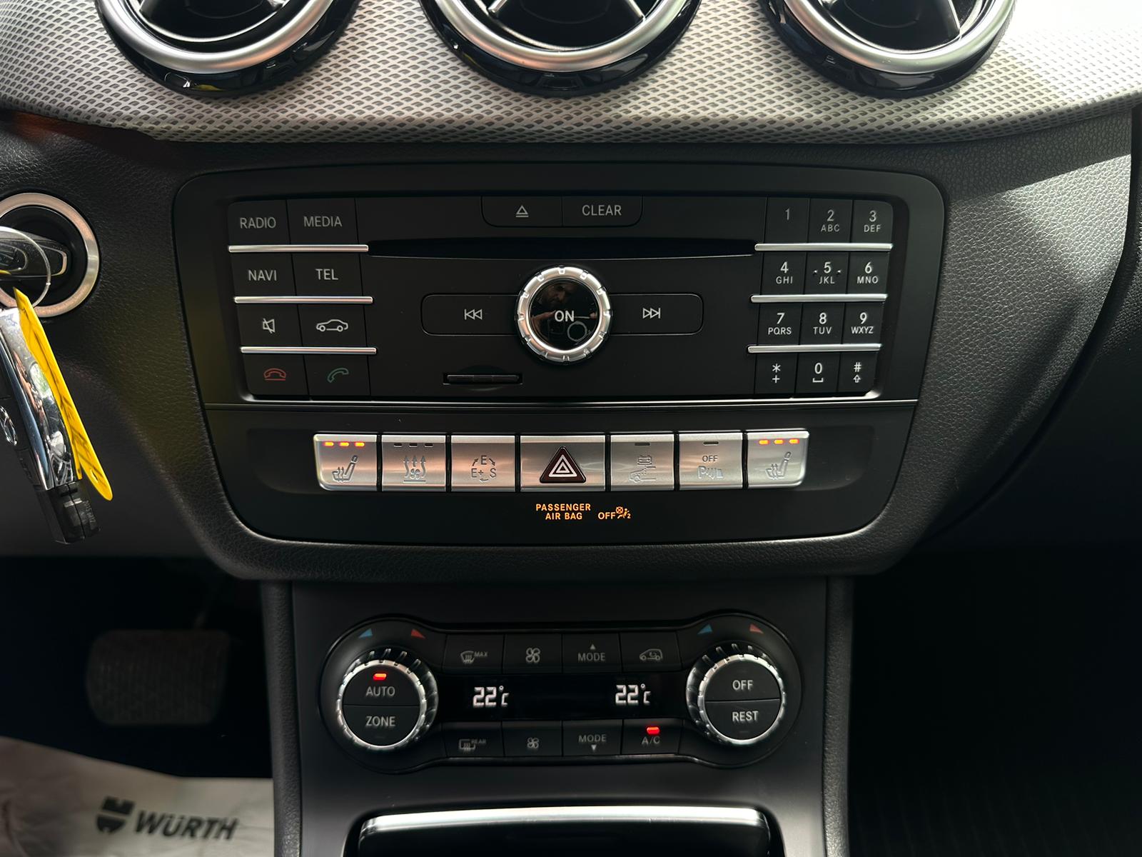 MERCEDES-BENZ B Electric Drive Urban-image-23