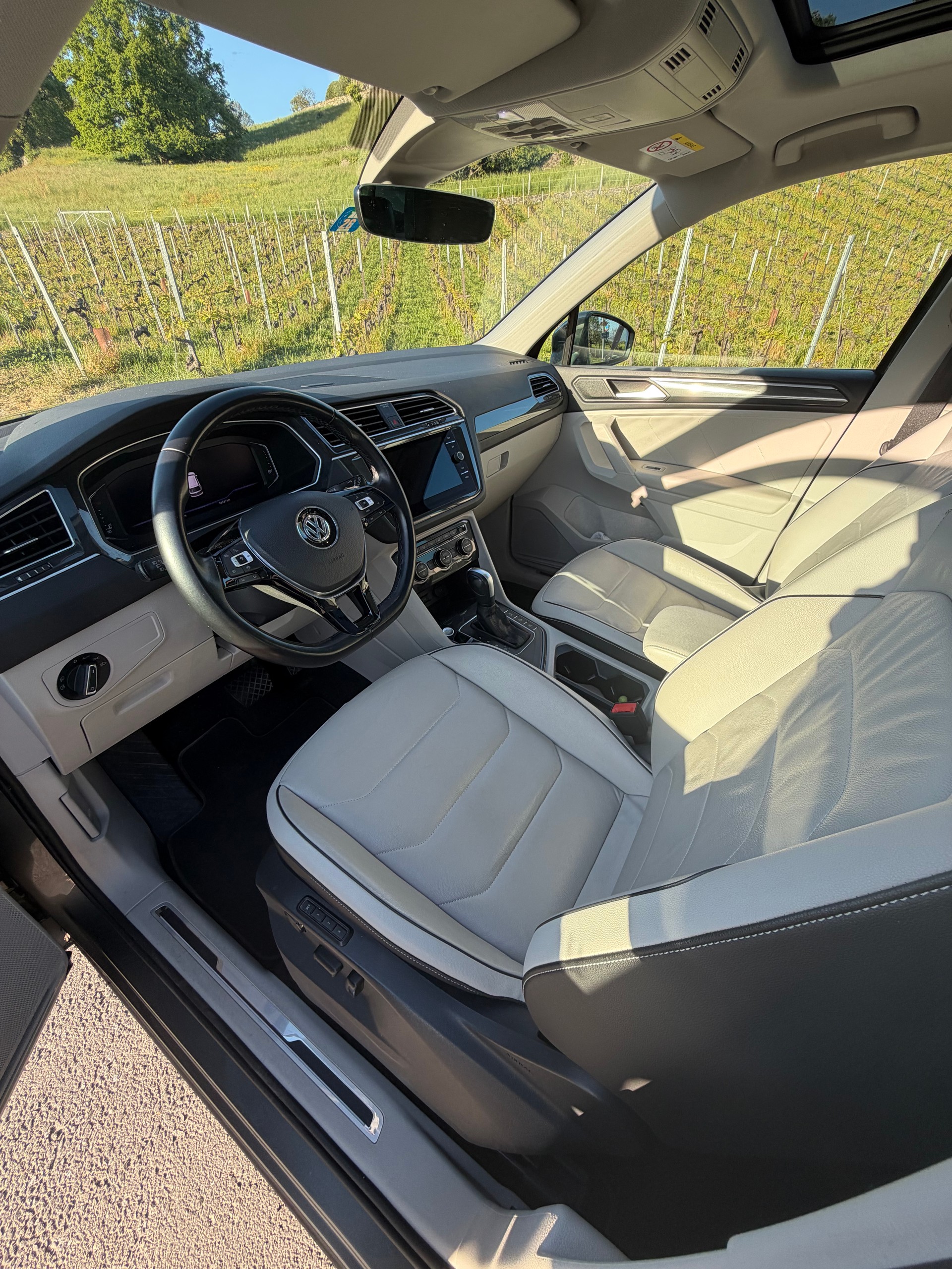 VW 1.5 TSI Comfortline DSG 2WD-image-2