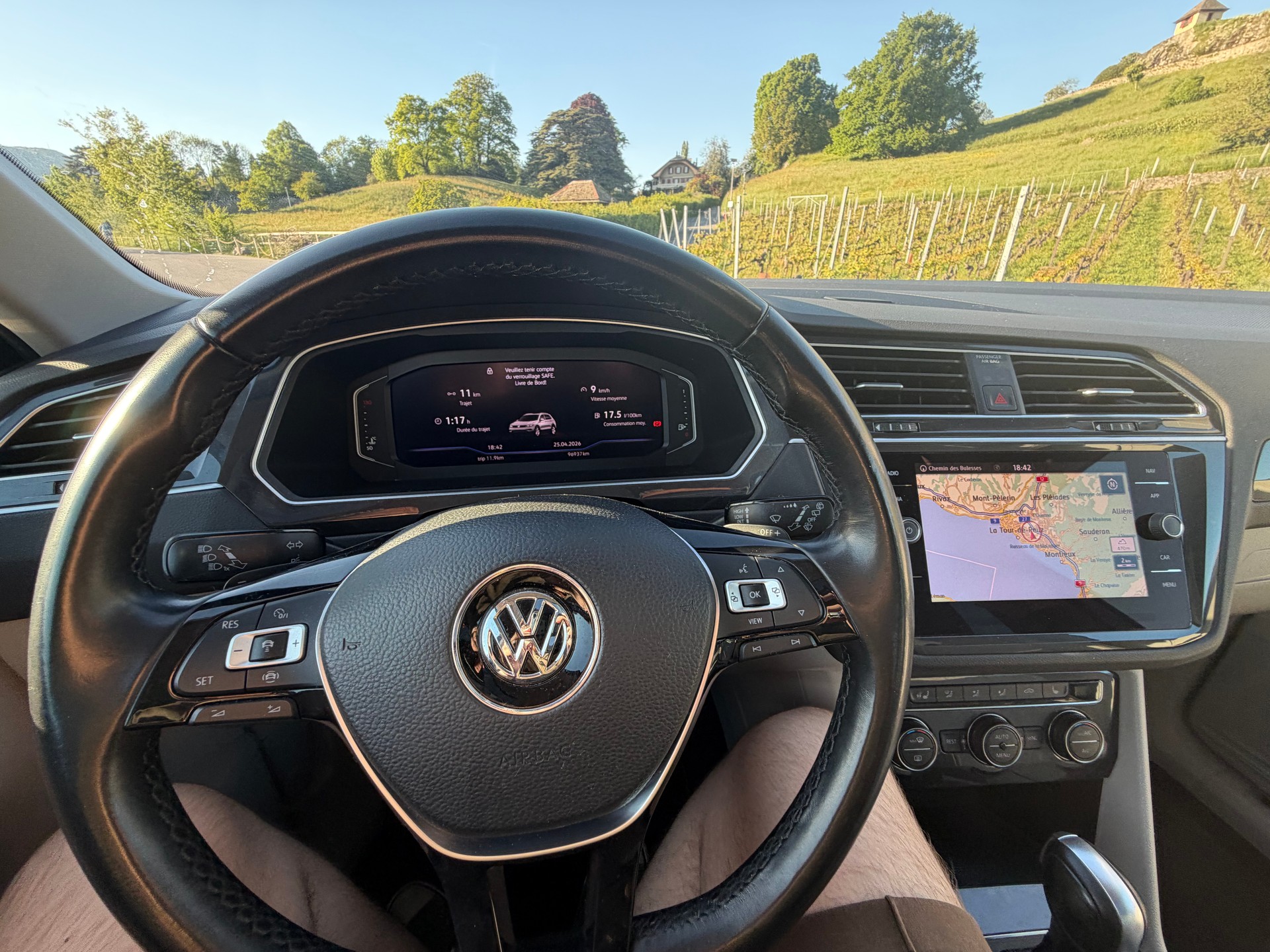 VW 1.5 TSI Comfortline DSG 2WD-image-5