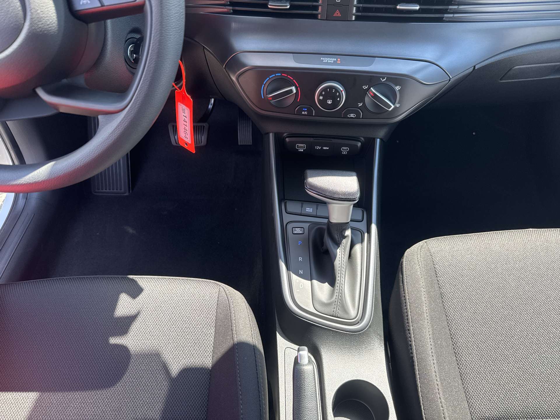 HYUNDAI i20 1.0 T-GDi Comfort DCT-Automat-image-11