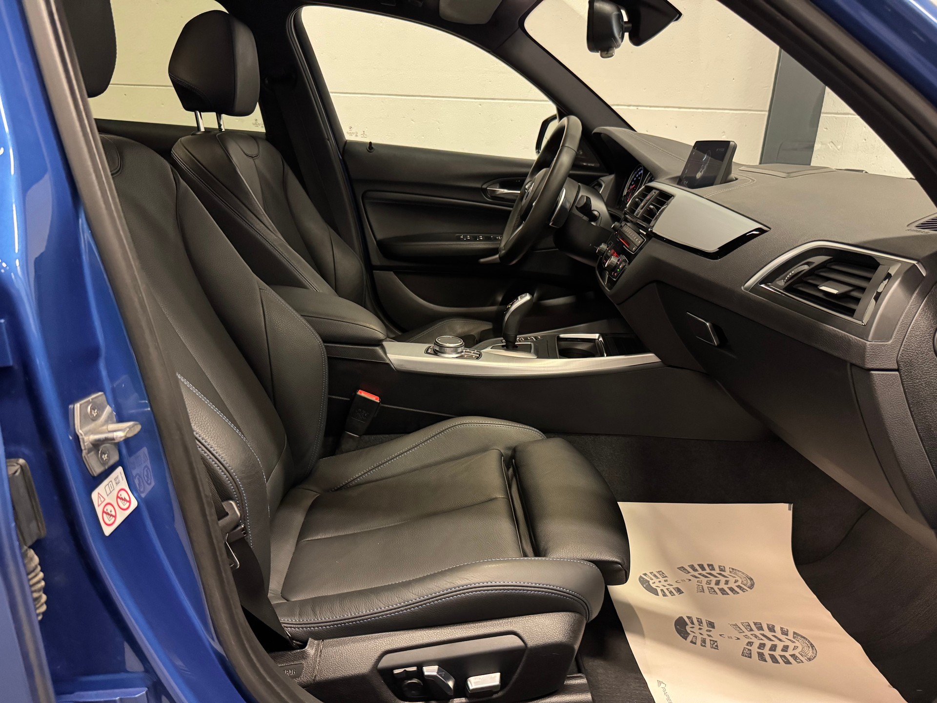 BMW M140i xDrive Steptronic-image-20