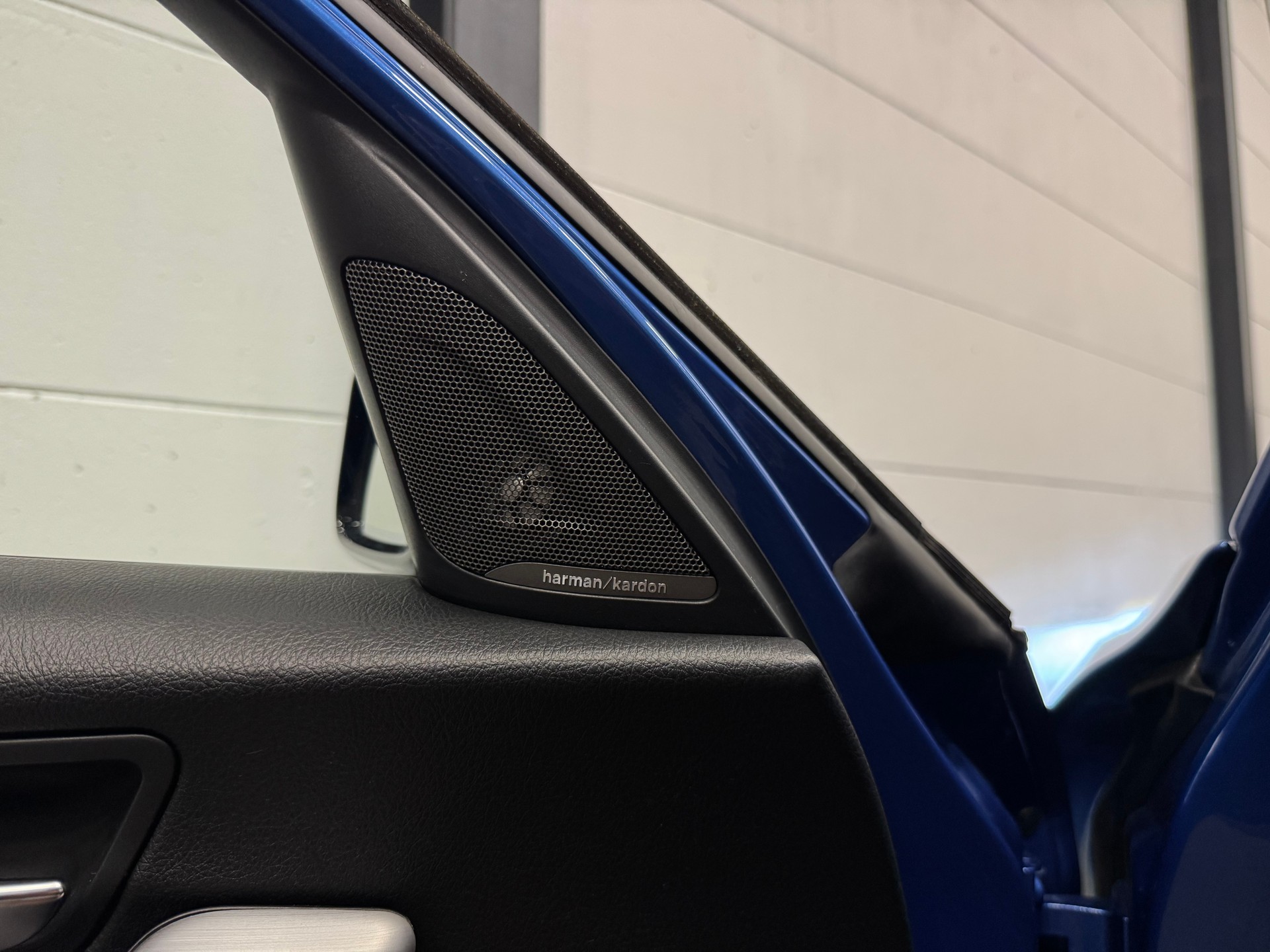 BMW M140i xDrive Steptronic-image-27