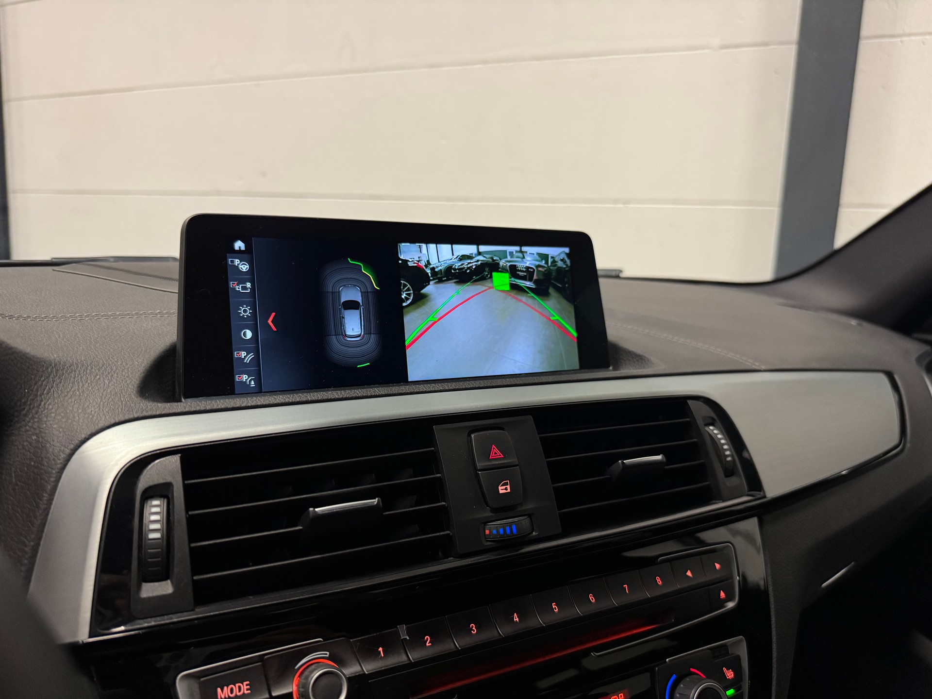 BMW M140i xDrive Steptronic-image-26