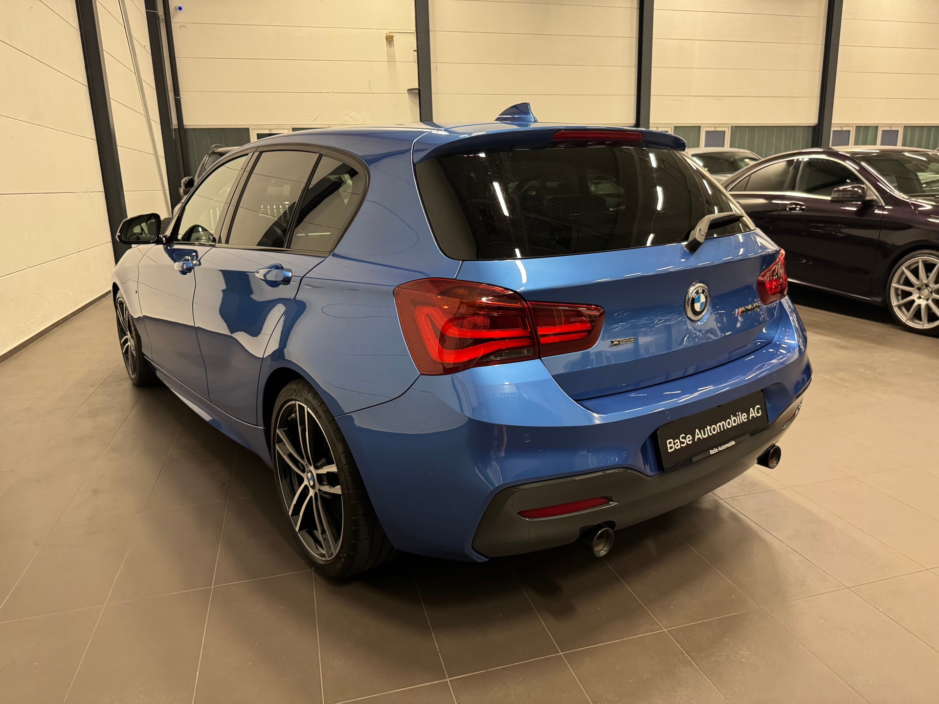 BMW M140i xDrive Steptronic-image-14