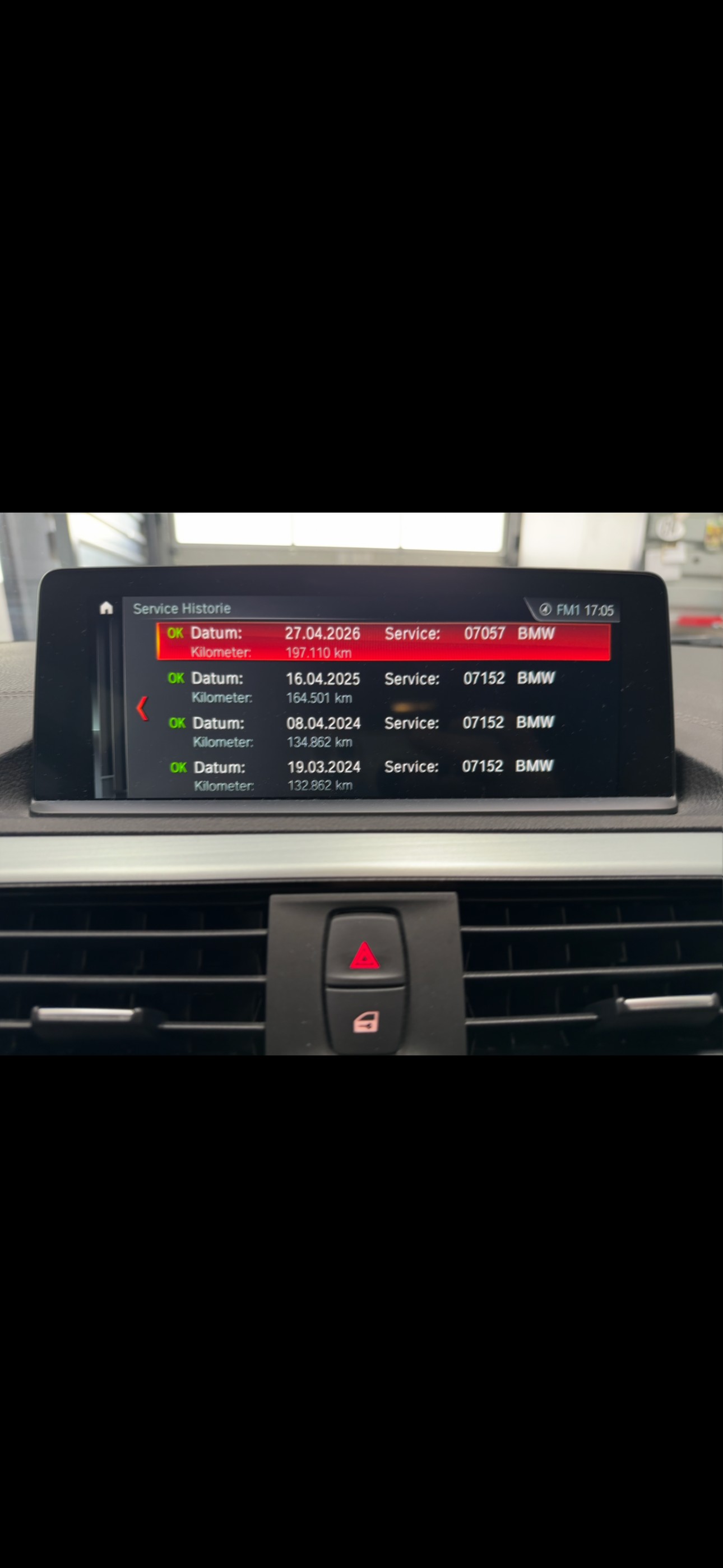 BMW M140i xDrive Steptronic-image-30