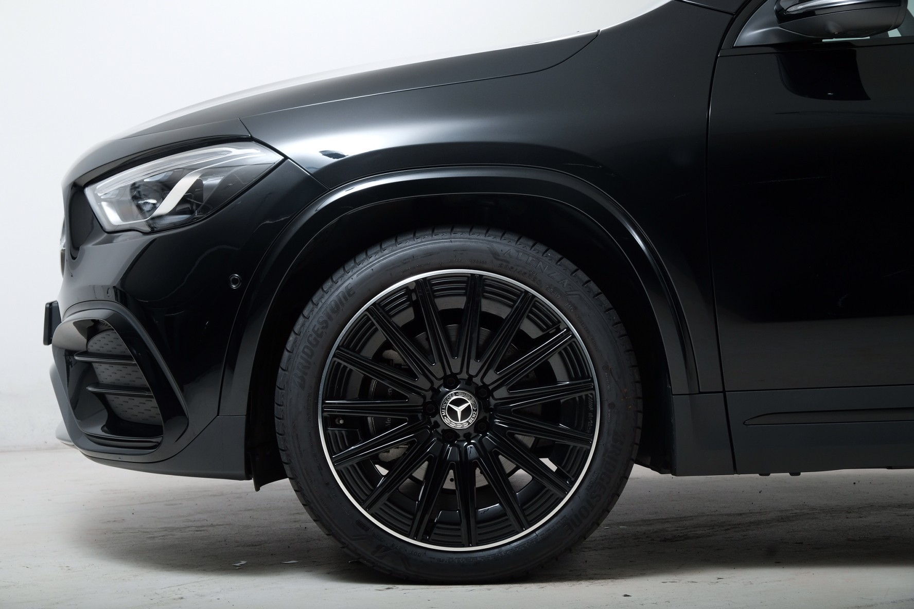 MERCEDES-BENZ GLA 220d 4Matic 8G-DCTSwiss Star-image-2