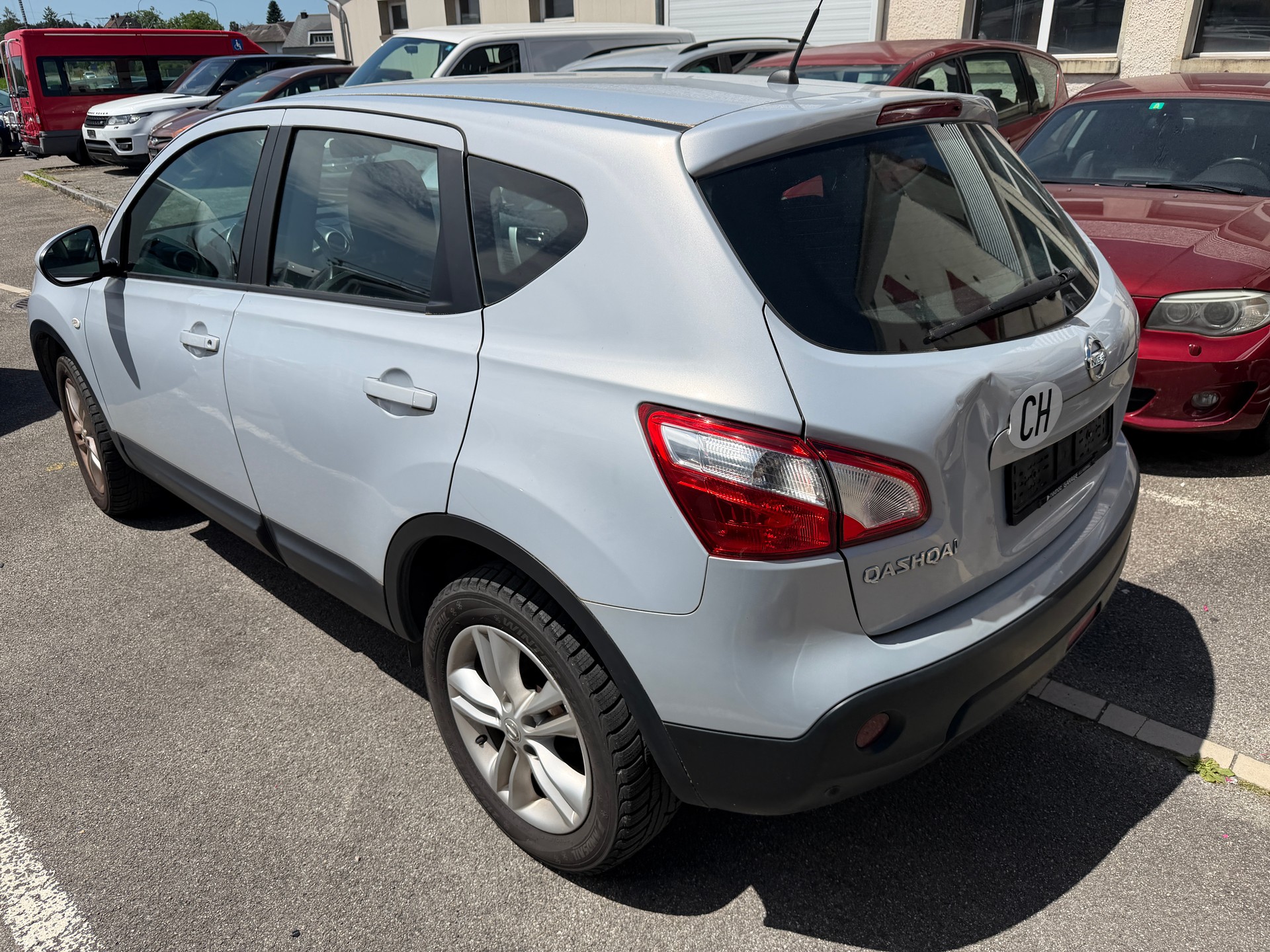 NISSAN Qashqai 2.0 dCi 4WD acenta-image-3