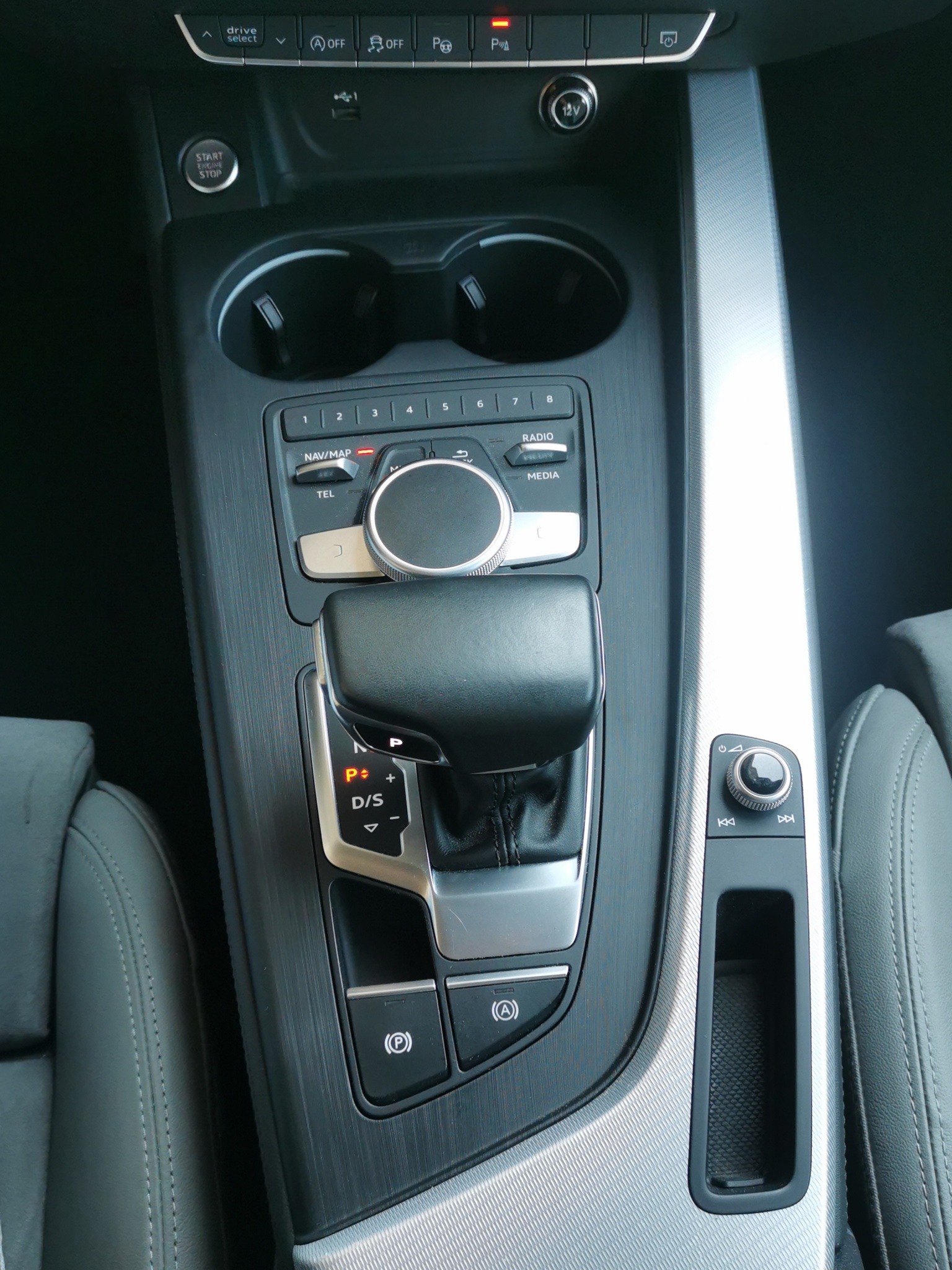 AUDI A5 Sportback 3.0 TDI Sport quattro tiptronic-image-21