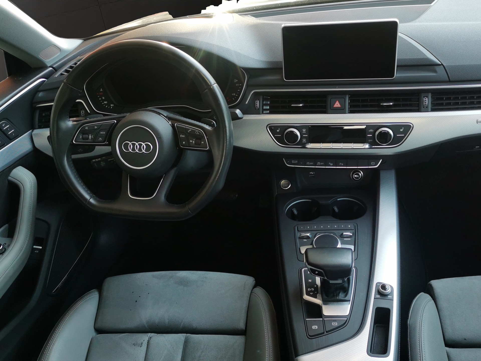 AUDI A5 Sportback 3.0 TDI Sport quattro tiptronic-image-17