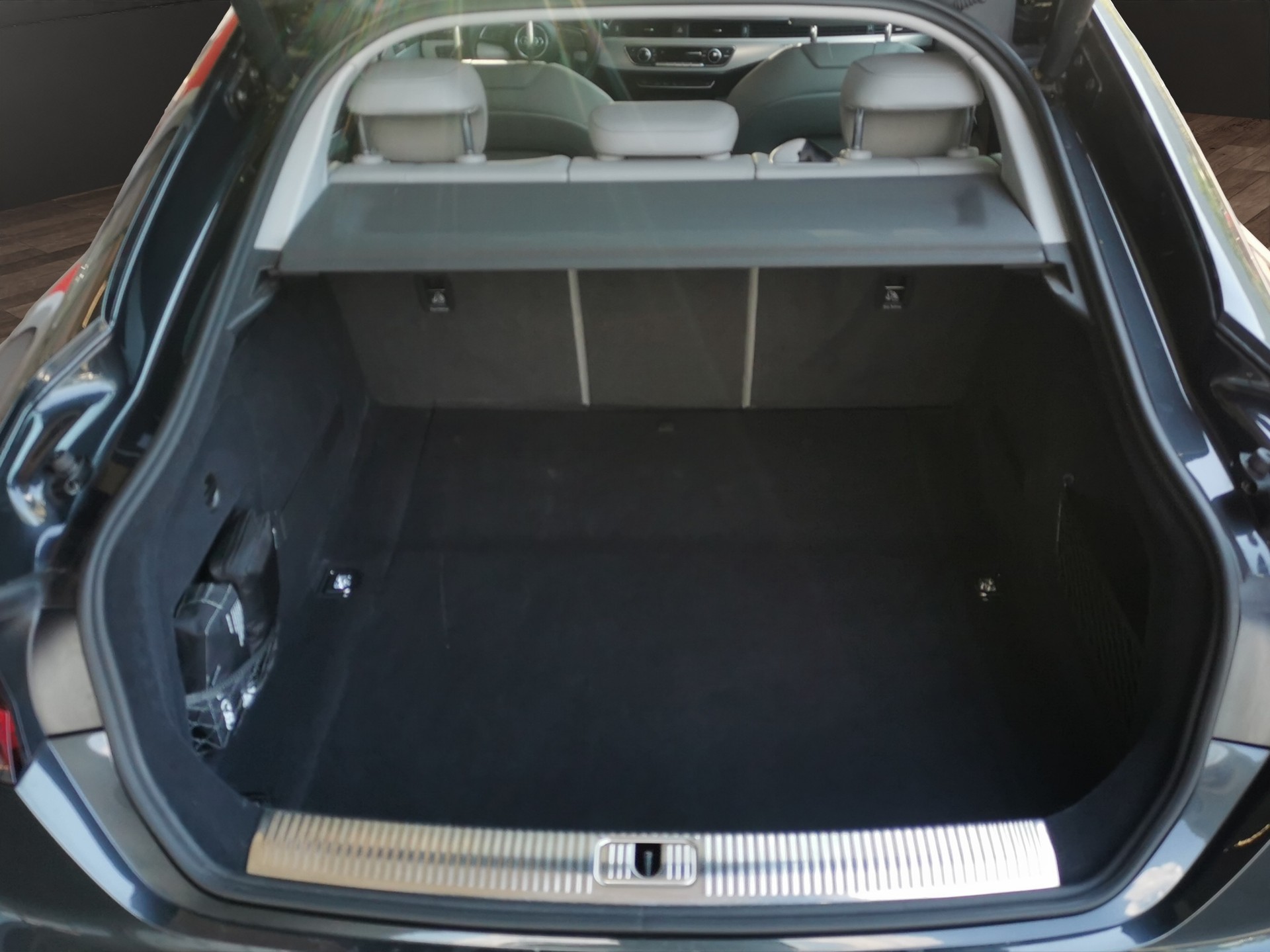 AUDI A5 Sportback 3.0 TDI Sport quattro tiptronic-image-8