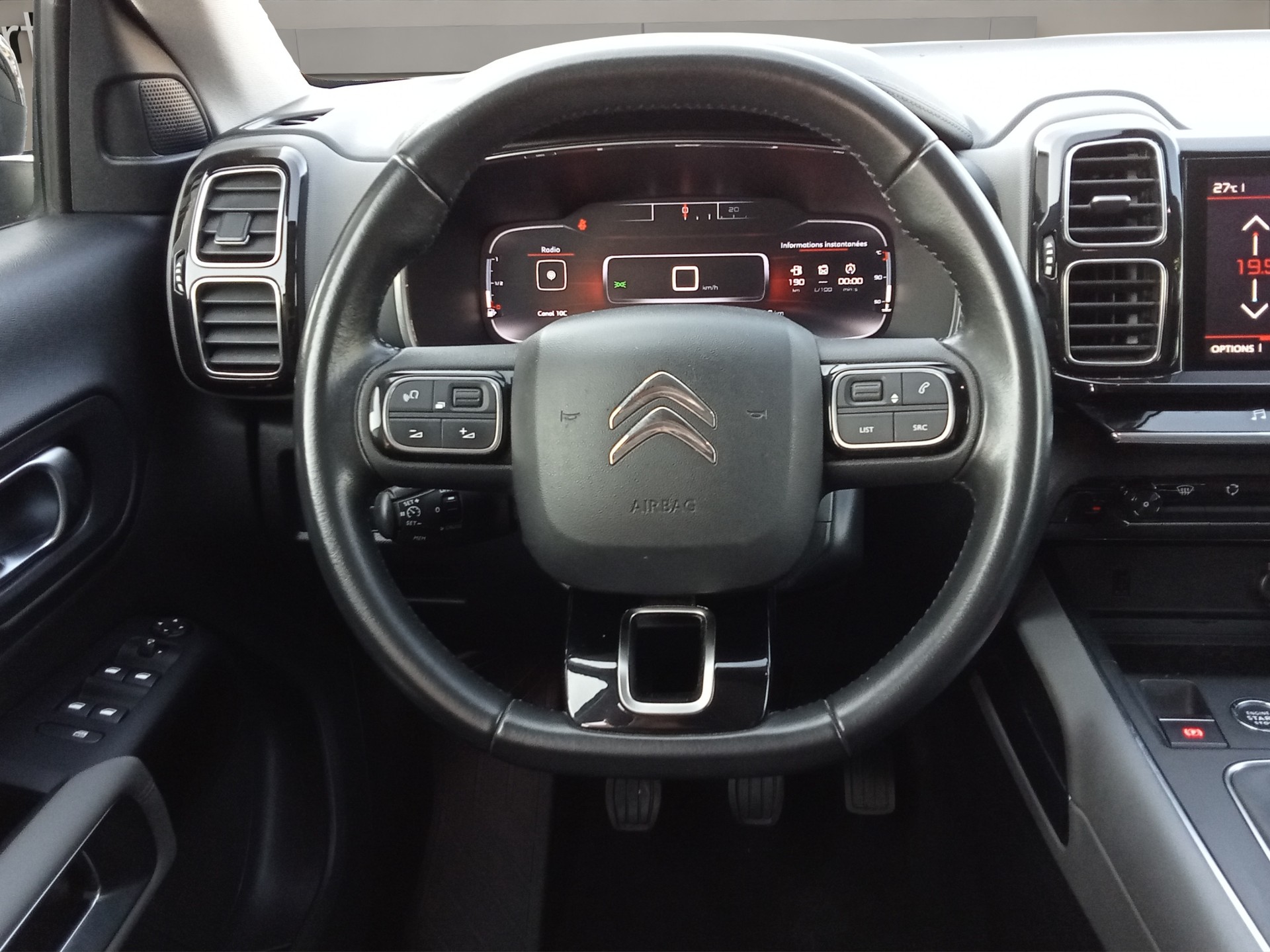 CITROEN C5 Aircross 1.2i PureTech Shine-image-11