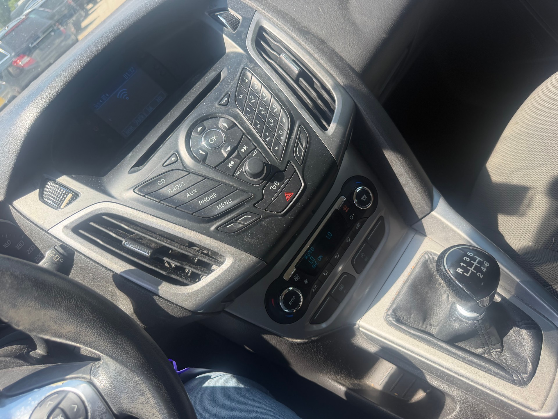 FORD Focus 1.6 TDCi Trend-image-9