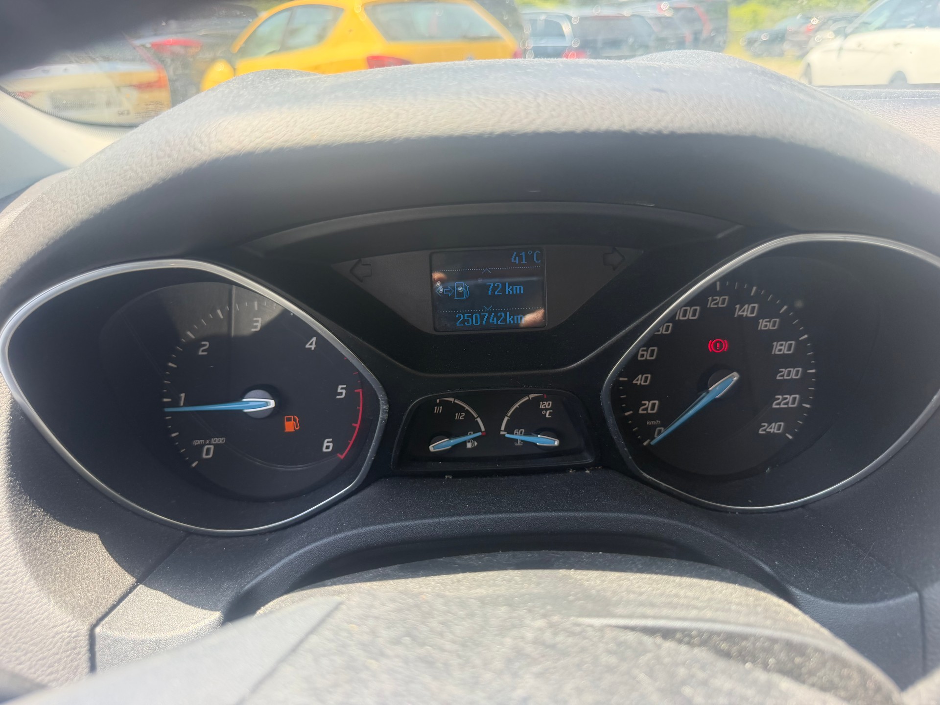 FORD Focus 1.6 TDCi Trend-image-8