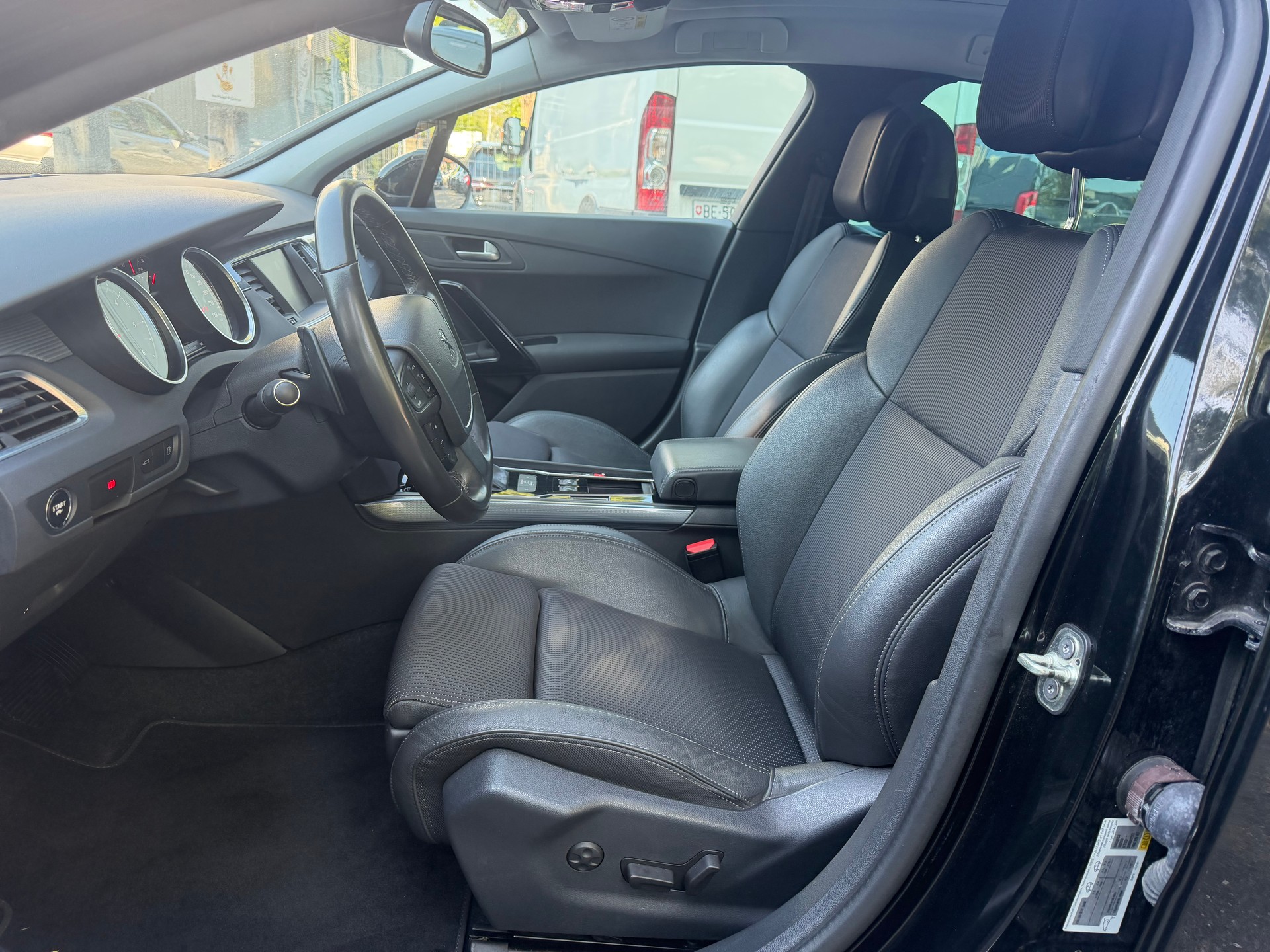 PEUGEOT 508 SW 2.0 BlueHDi Allure Automatic * Teil-Leder * Gr. Navi * Klima-auto * PDC V&H * RF-Kamera * Panoramadach * Frisch Ab MFK-image-2