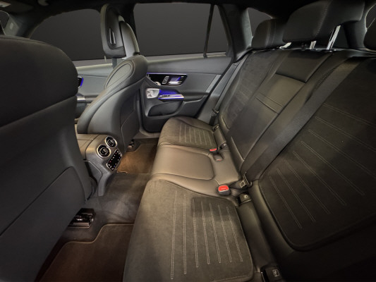 MERCEDES-BENZ GLC 400 e 4M EQ Star-image-10