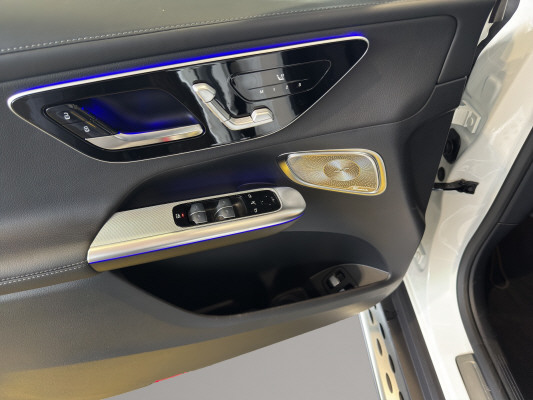 MERCEDES-BENZ GLC 400 e 4M EQ Star-image-9