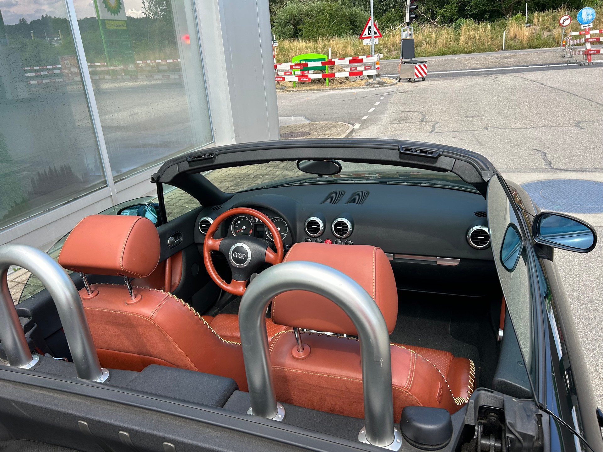 AUDI TT Roadster 1.8 T-image-9