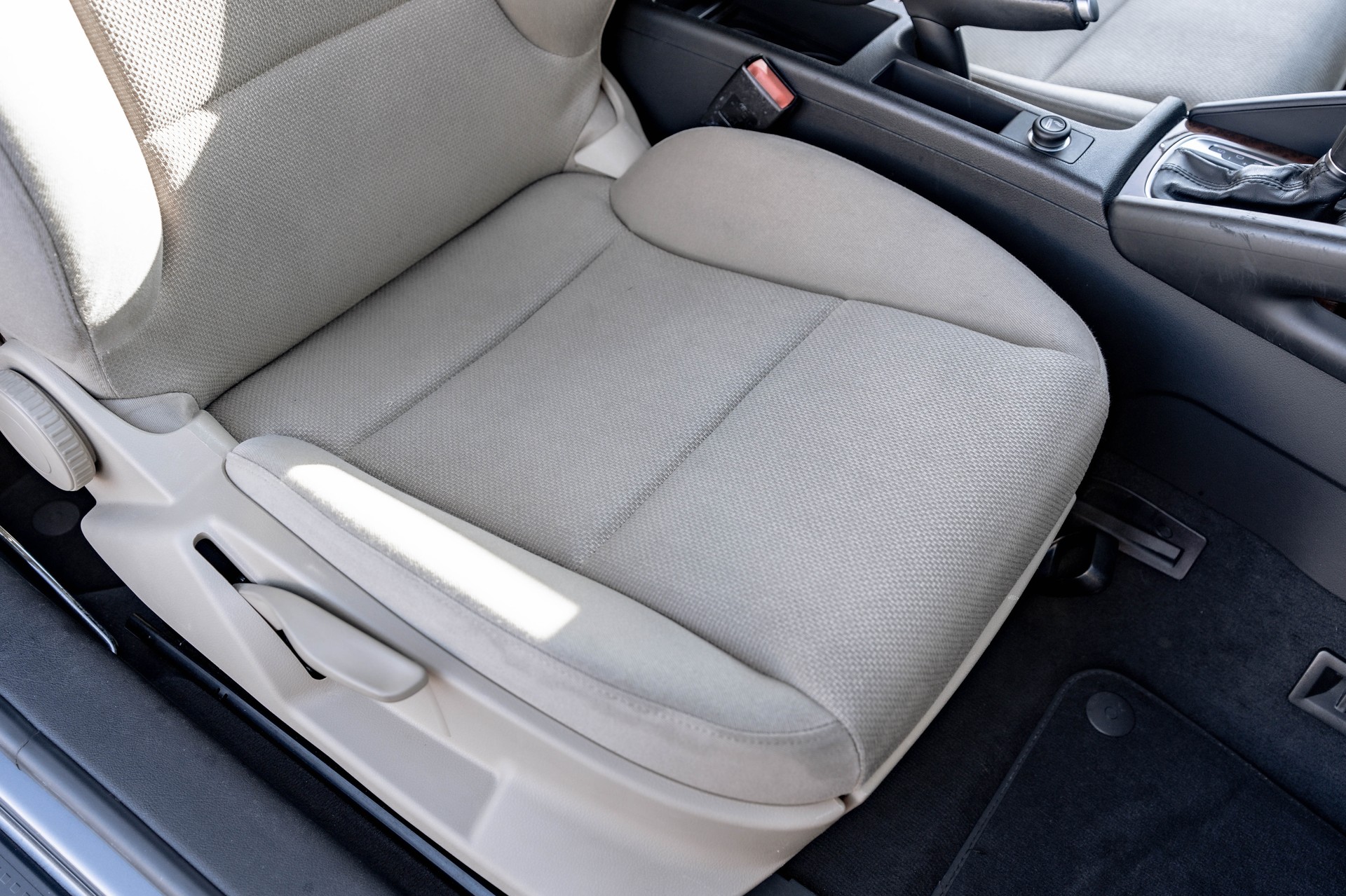 AUDI A3 1.6 Ambiente Automatic * aus 1. Hand * Top gepflegtes Fahrzeug *-image-15