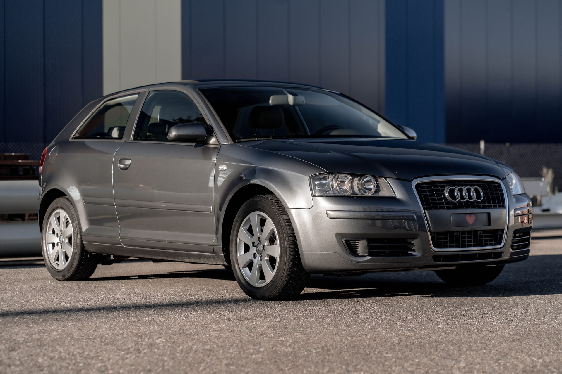 AUDI A3 1.6 Ambiente Automatic * aus 1. Hand * Top gepflegtes Fahrzeug *-image-2