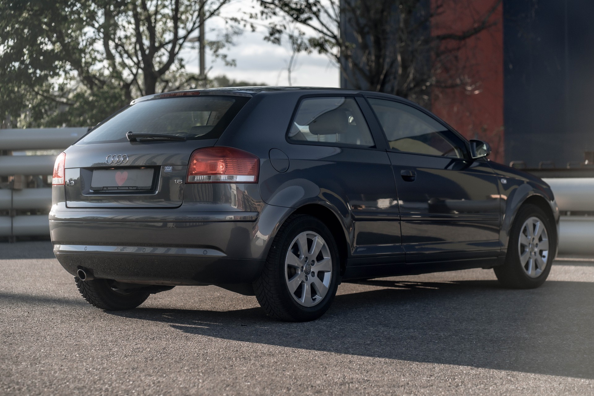 AUDI A3 1.6 Ambiente Automatic * aus 1. Hand * Top gepflegtes Fahrzeug *-image-5