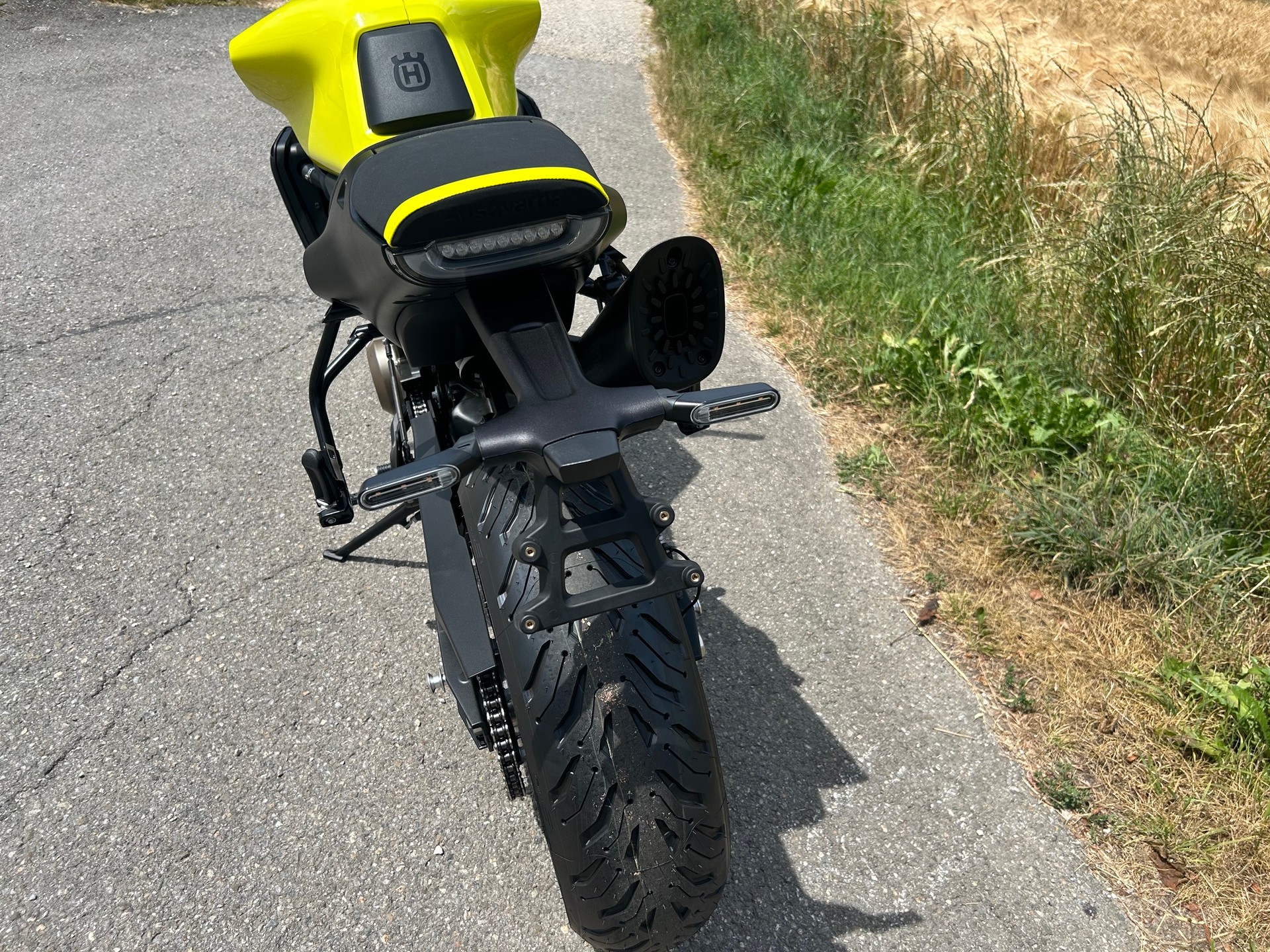 HUSQVARNA SVARTPILEN 801-image-7