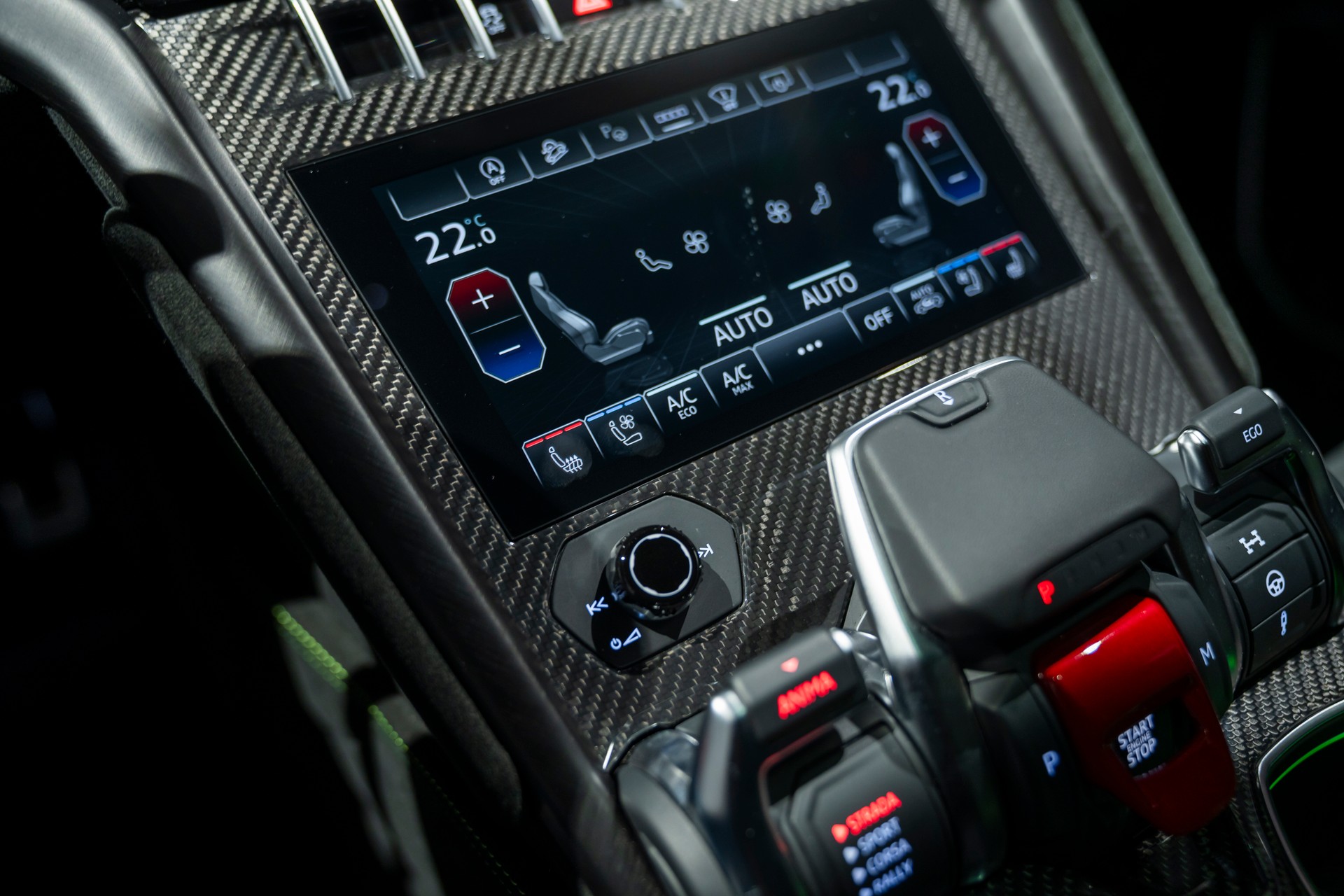 LAMBORGHINI Urus Performante-image-16