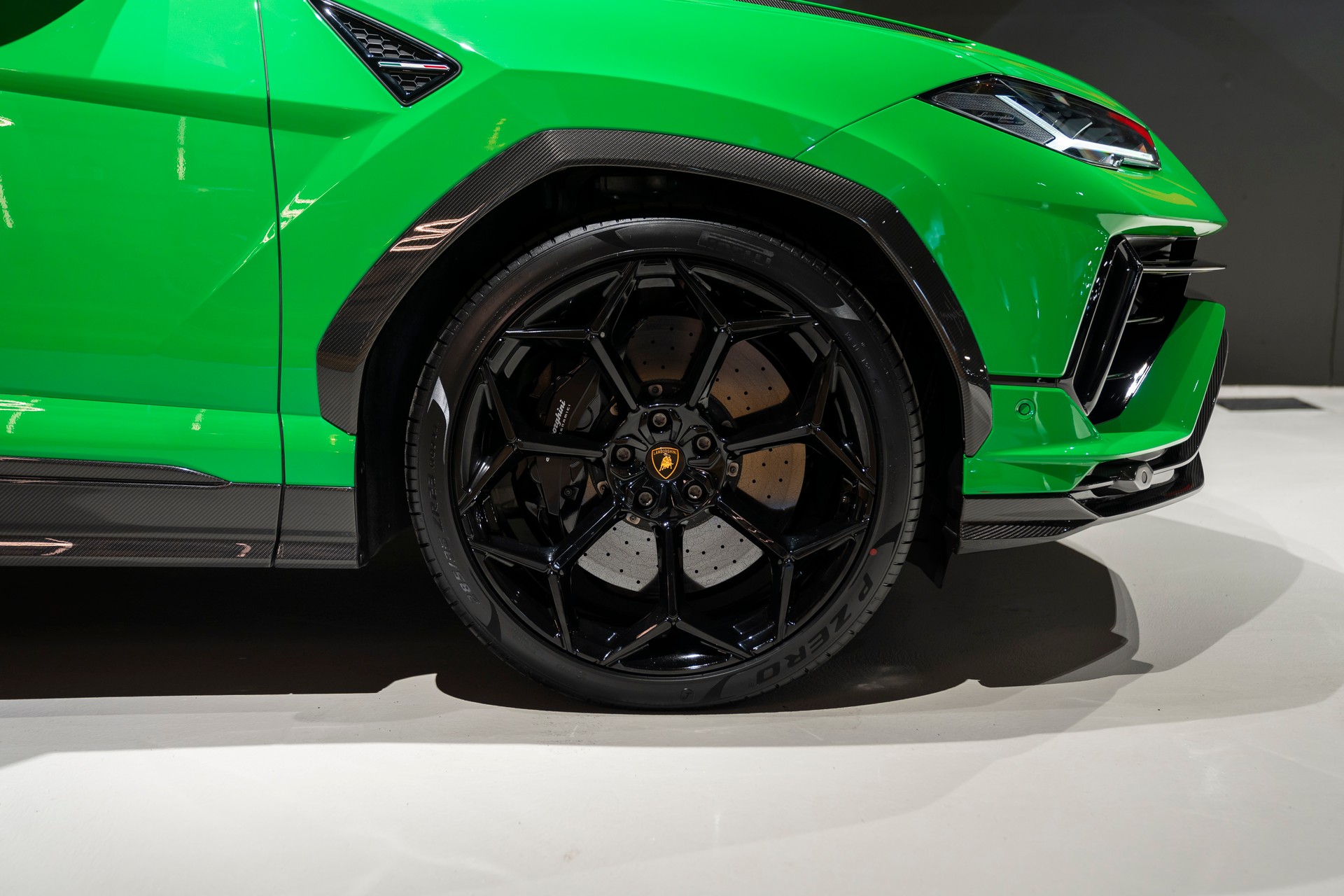 LAMBORGHINI Urus Performante-image-5