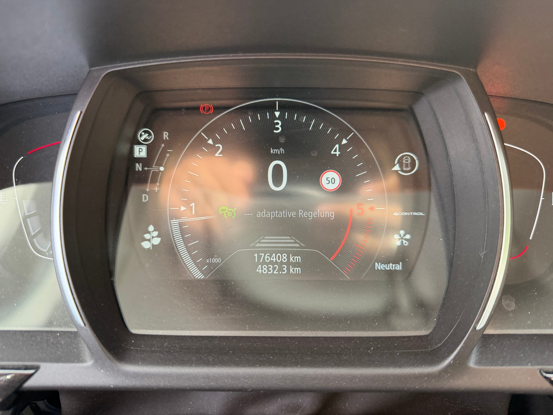 RENAULT Espace 1.6 dCi Initiale Paris EDC-image-14