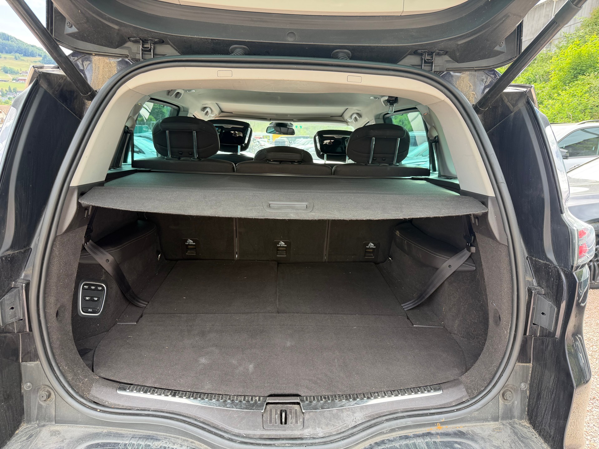 RENAULT Espace 1.6 dCi Initiale Paris EDC-image-25