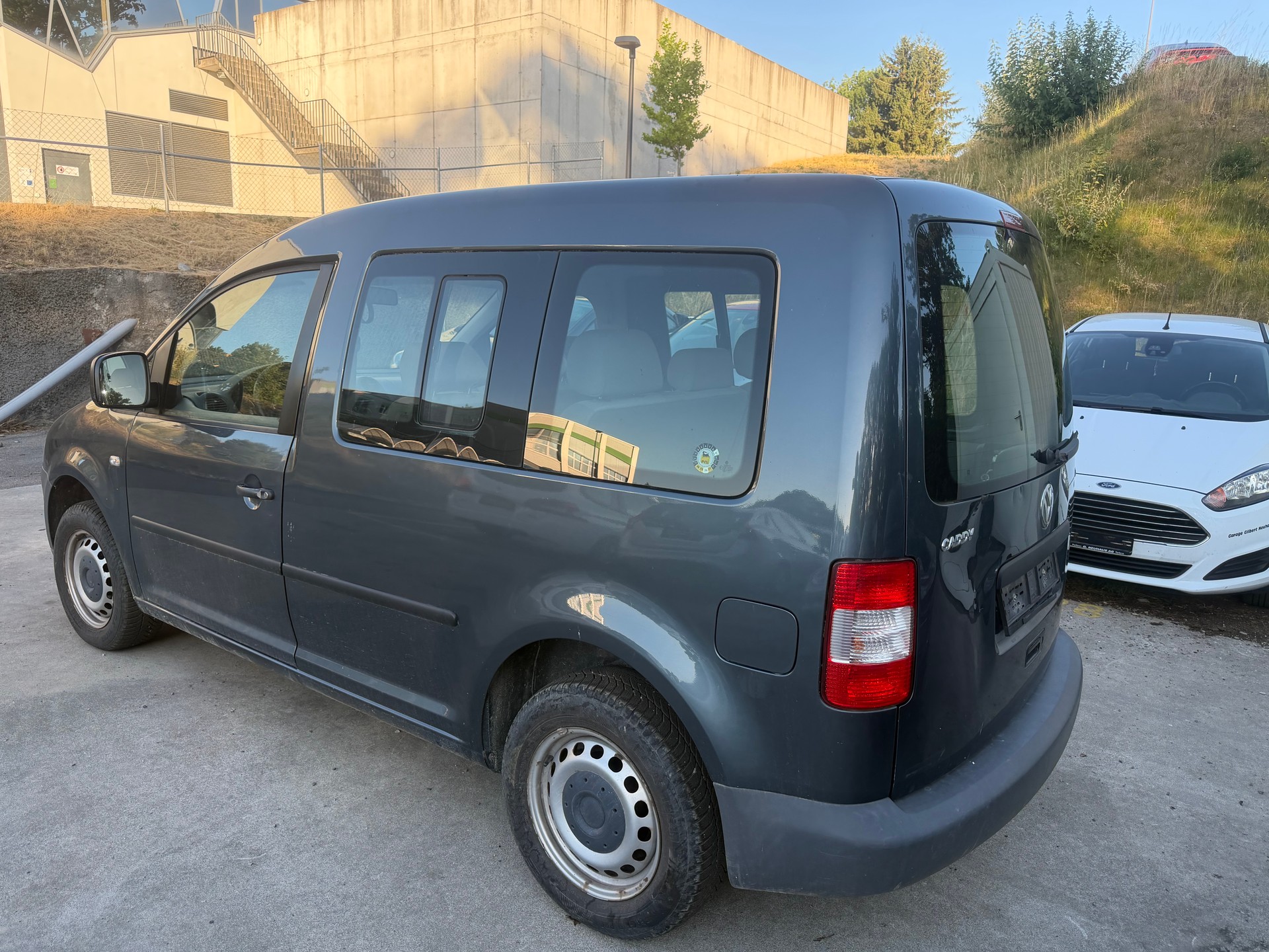 VW Caddy 1.9TDI PD-image-3