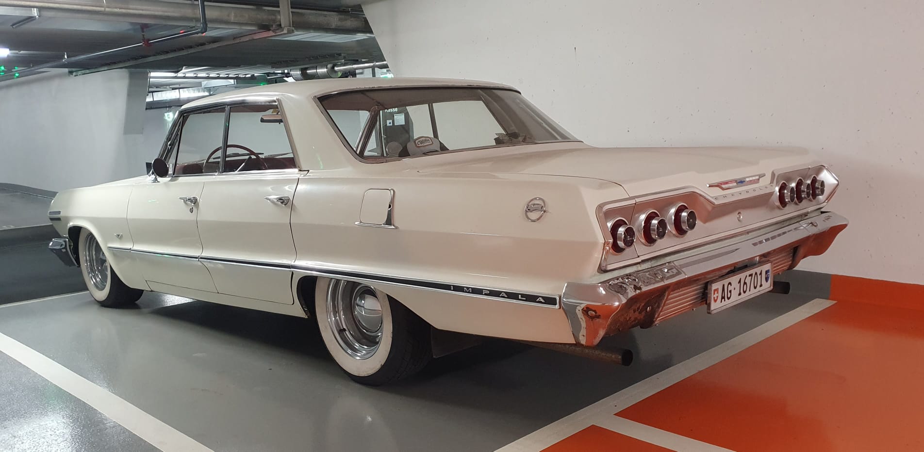 CHEVROLET Impala-image-1