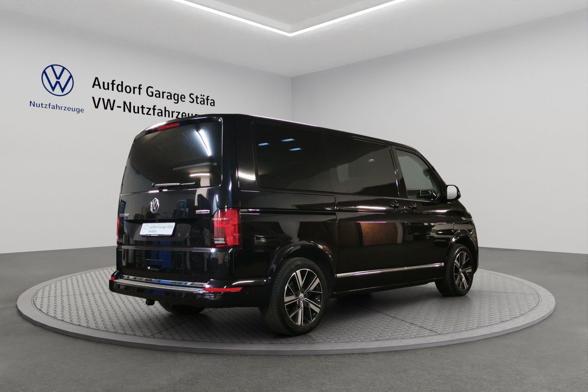 VW T6.1 Multivan 2.0 Bi-TDI Highline 4Motion DSG-image-4