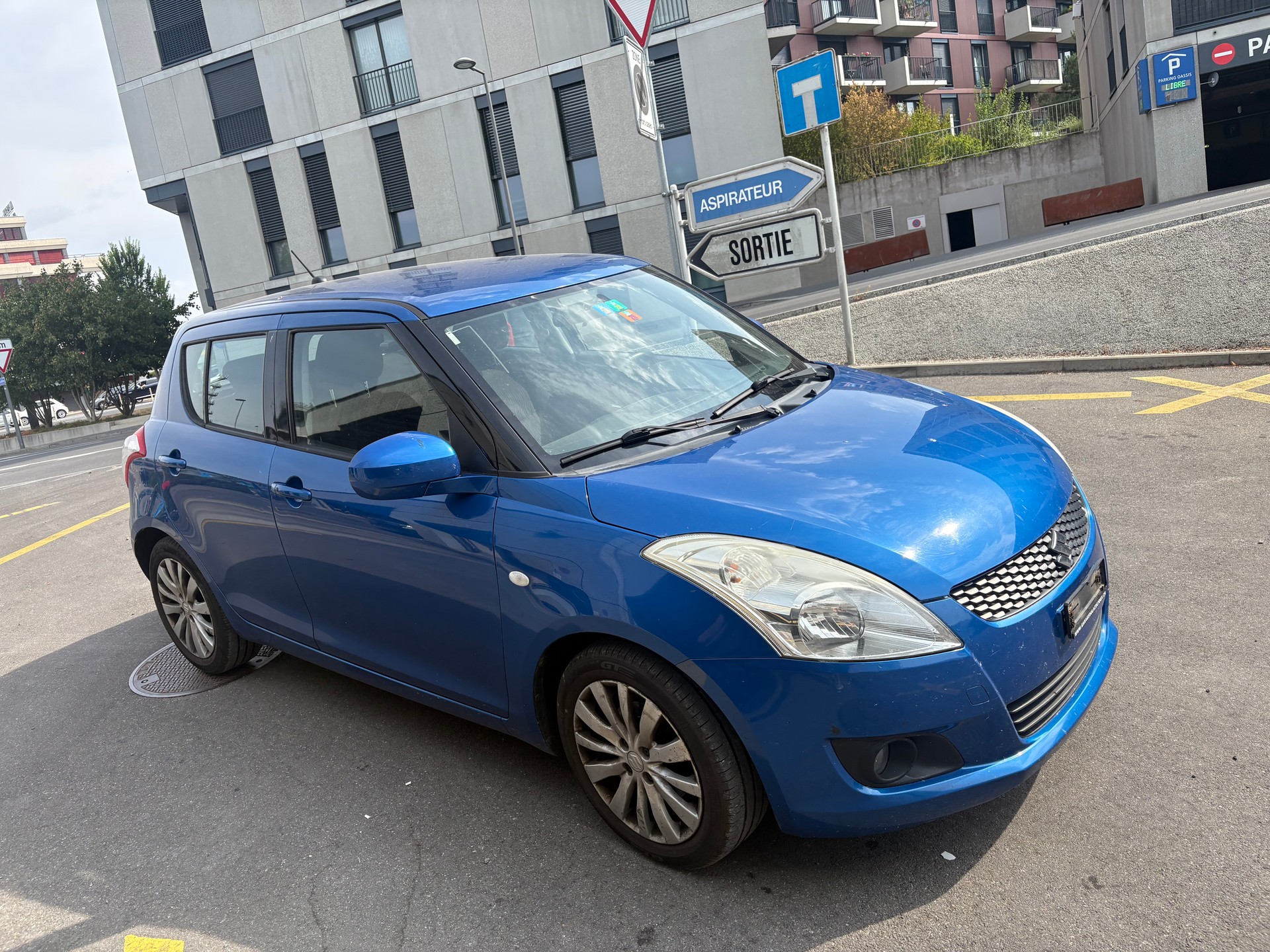SUZUKI Swift 1.2i 16V GL-image-1