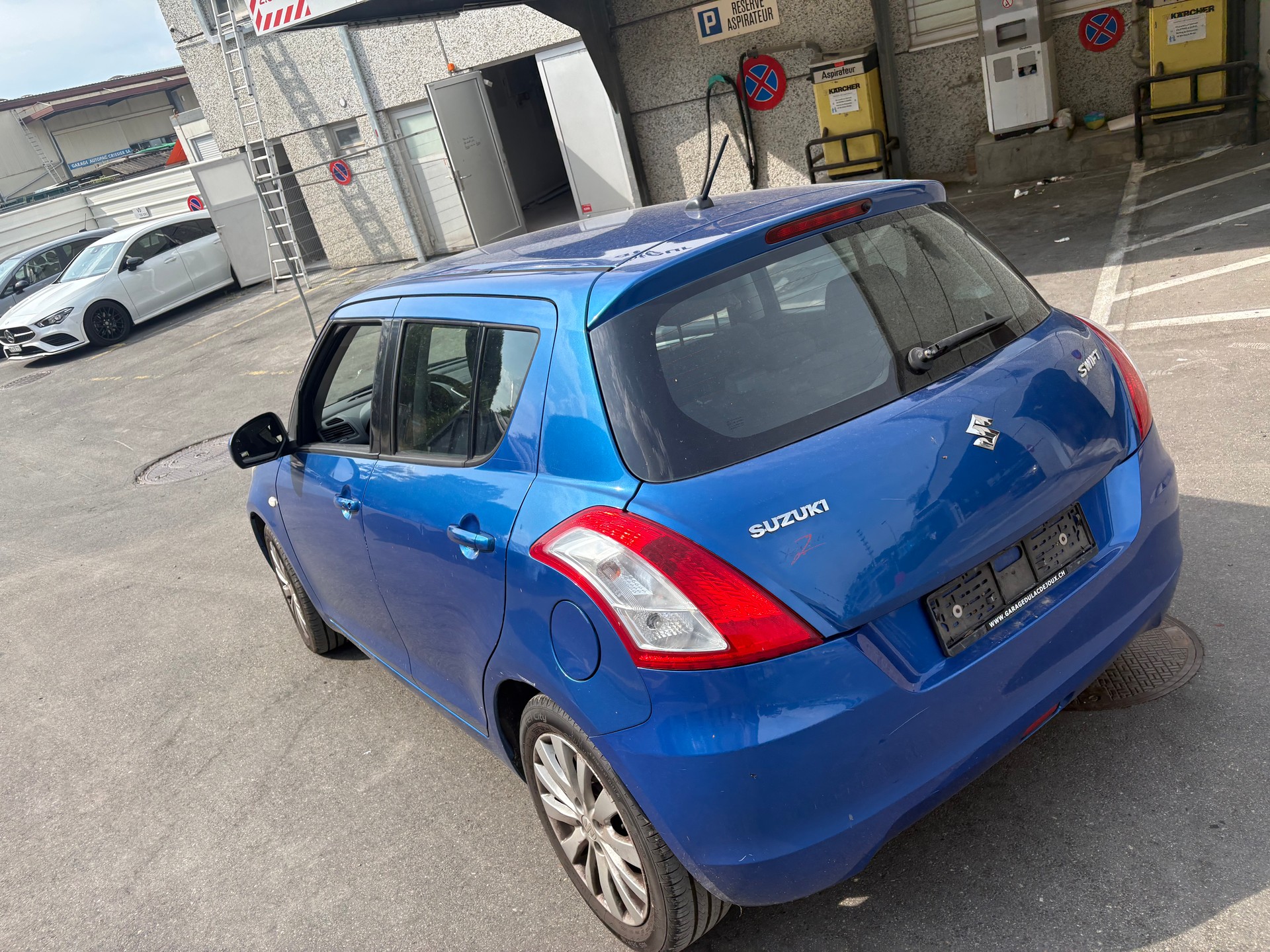 SUZUKI Swift 1.2i 16V GL-image-3